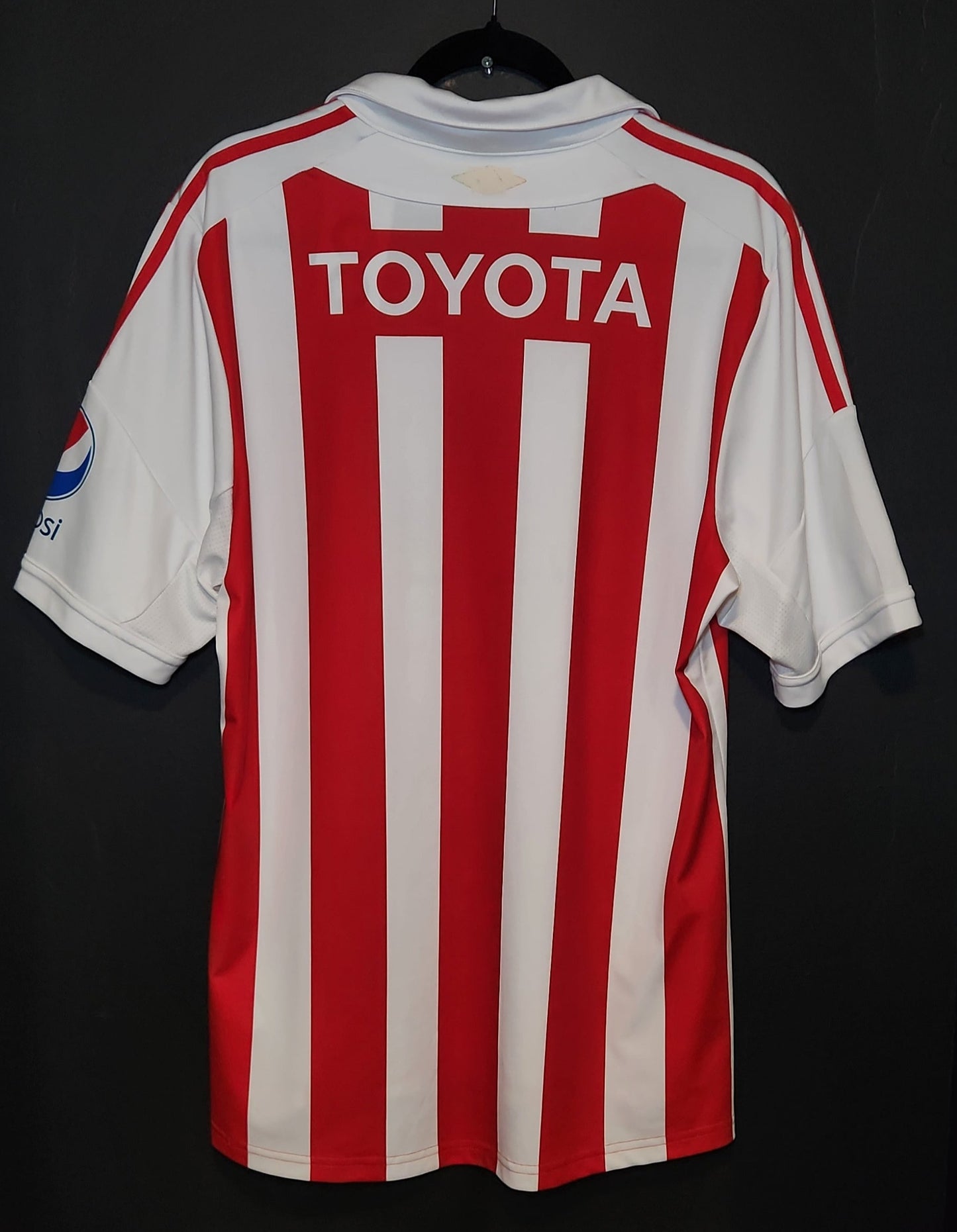 2012-13 Chivas home jersey / Large / New