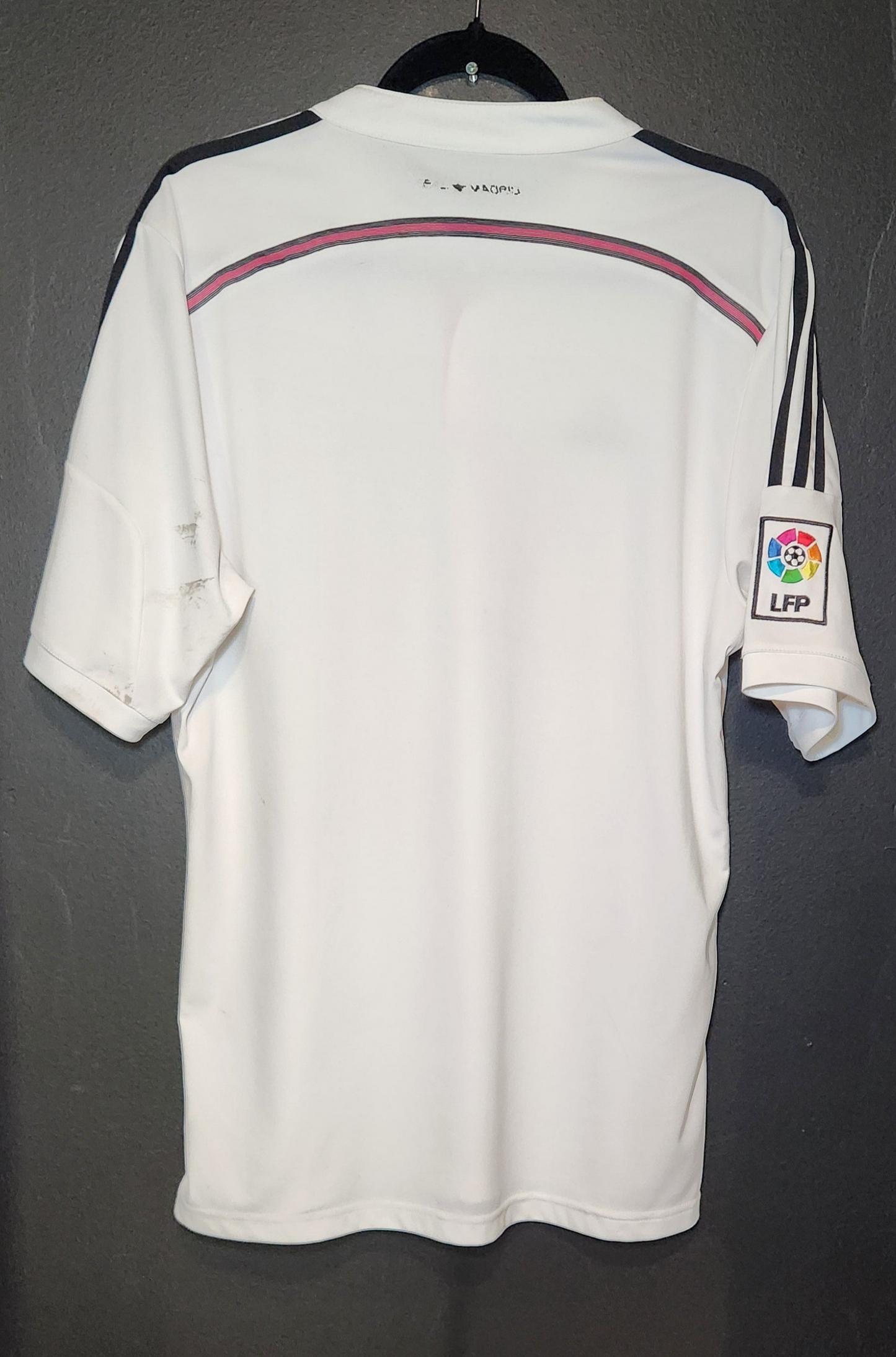2014-15 Real Madrid Home Jersey / Large / Good