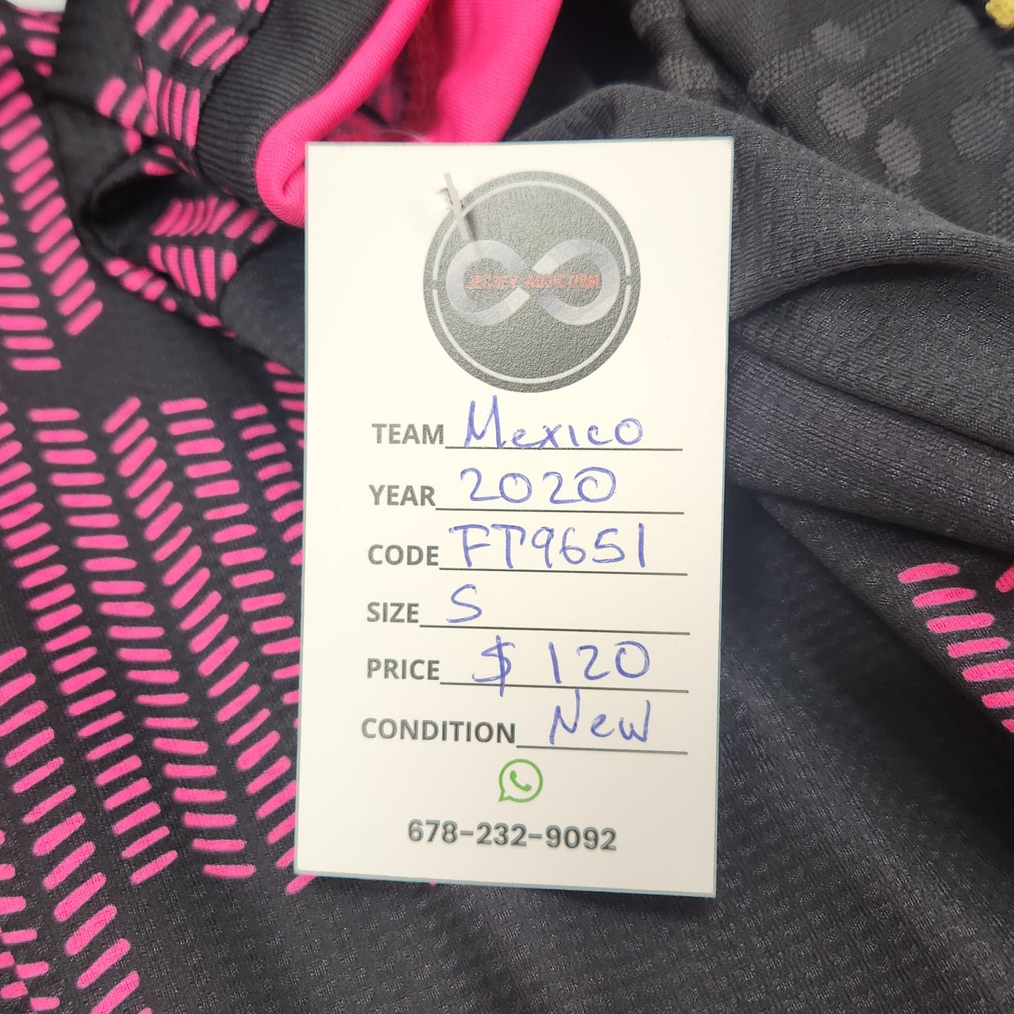 2020 Mexico Home Jersey / Small / New