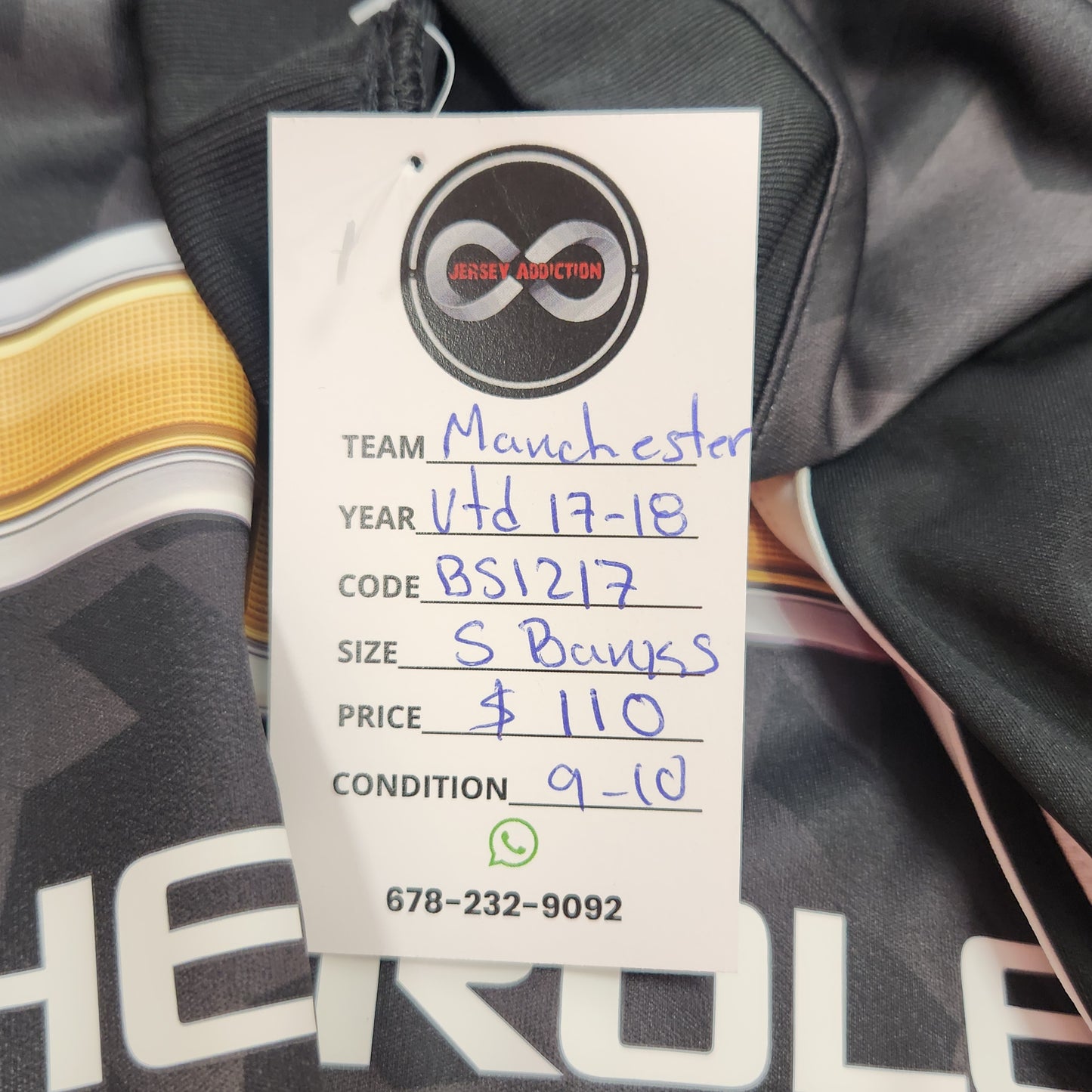 2017-18 Manchester United Banks 3 Away Jersey / Small / 9/10