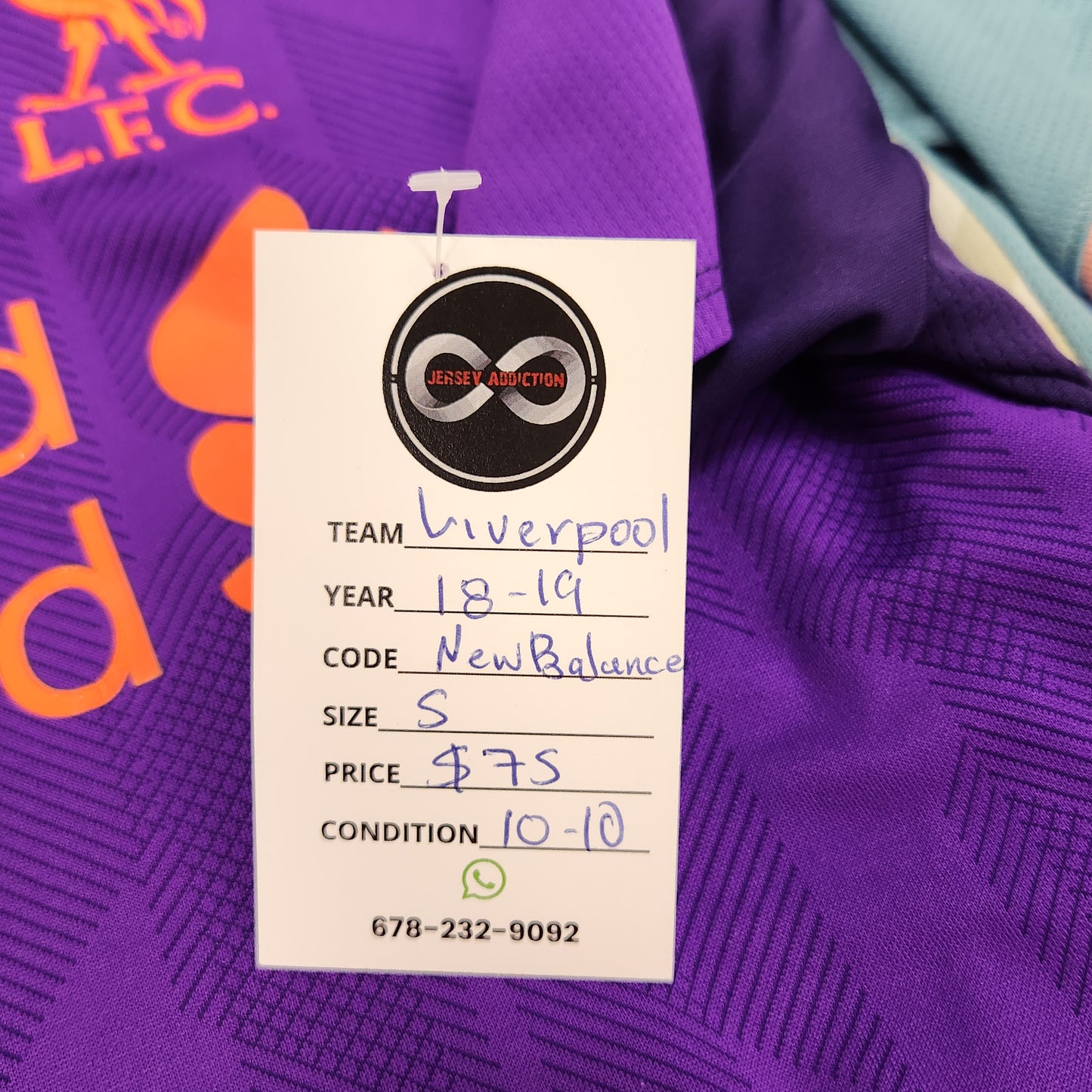 2018-19 Liverpool FC Away Jersey / Small / 10/10