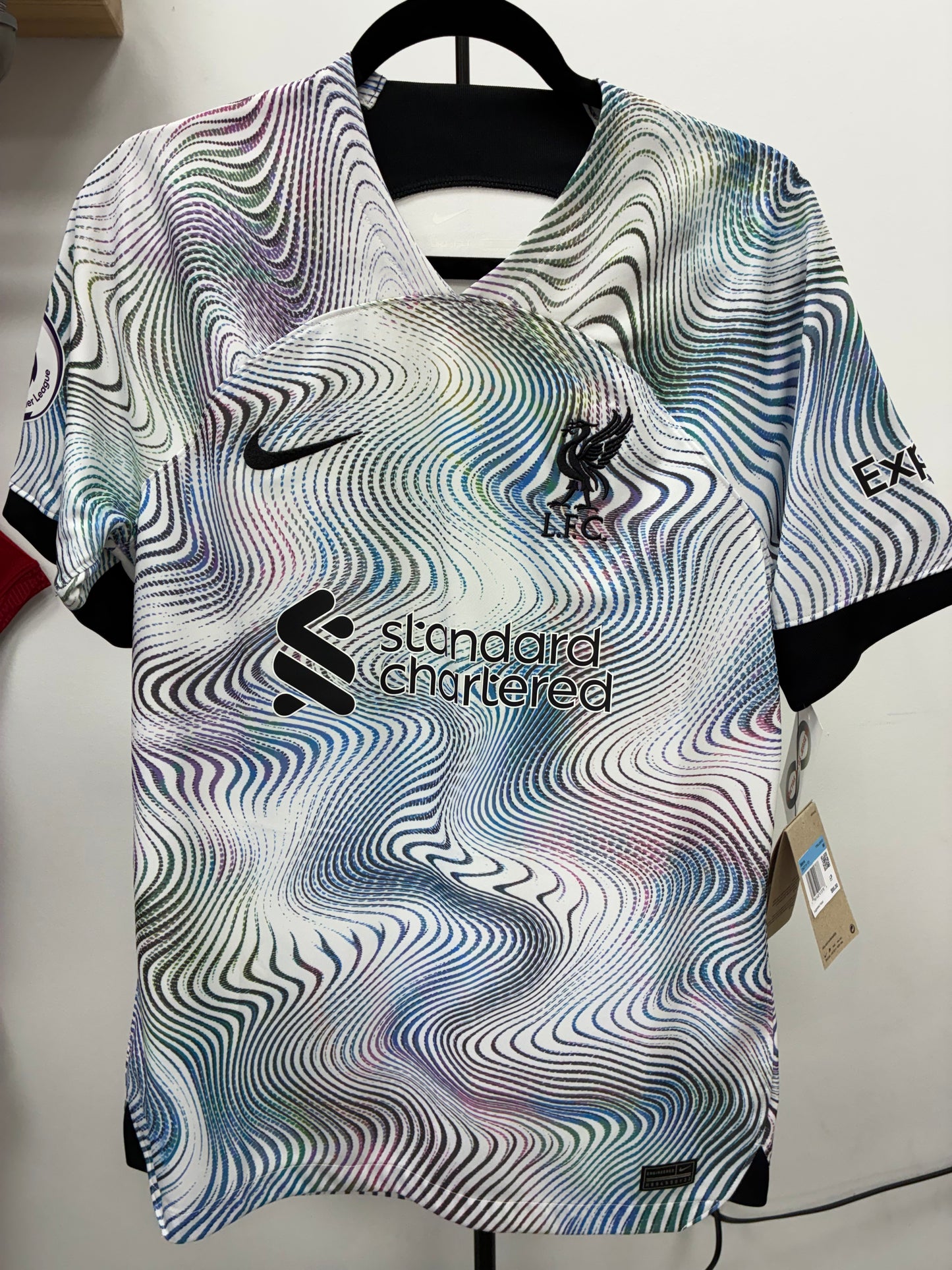 2022-23 Liverpool FC 11 M.Salah Away Jersey / Medium / New