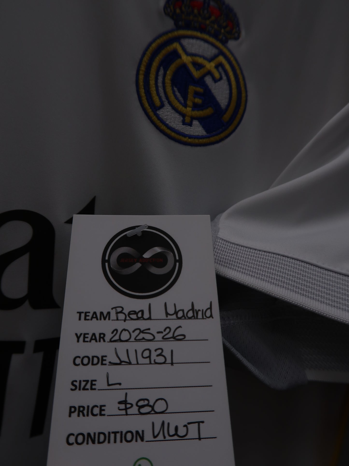 2025-26 Real Madrid Home Jersey / Large / New