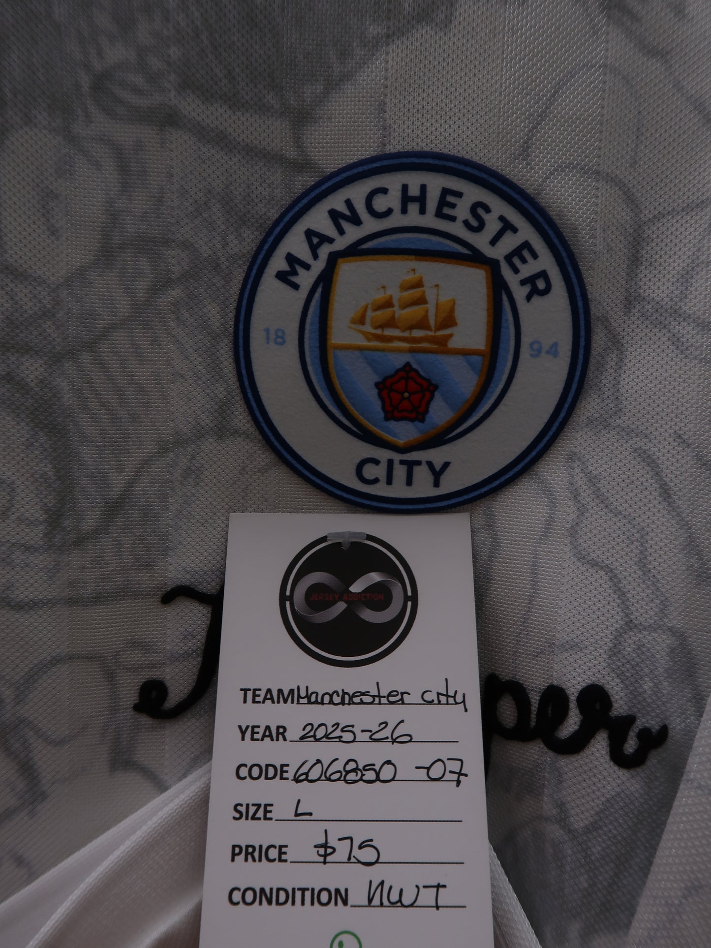 2025-26 Manchester City Special Edition Long Sleeve Jersey tag