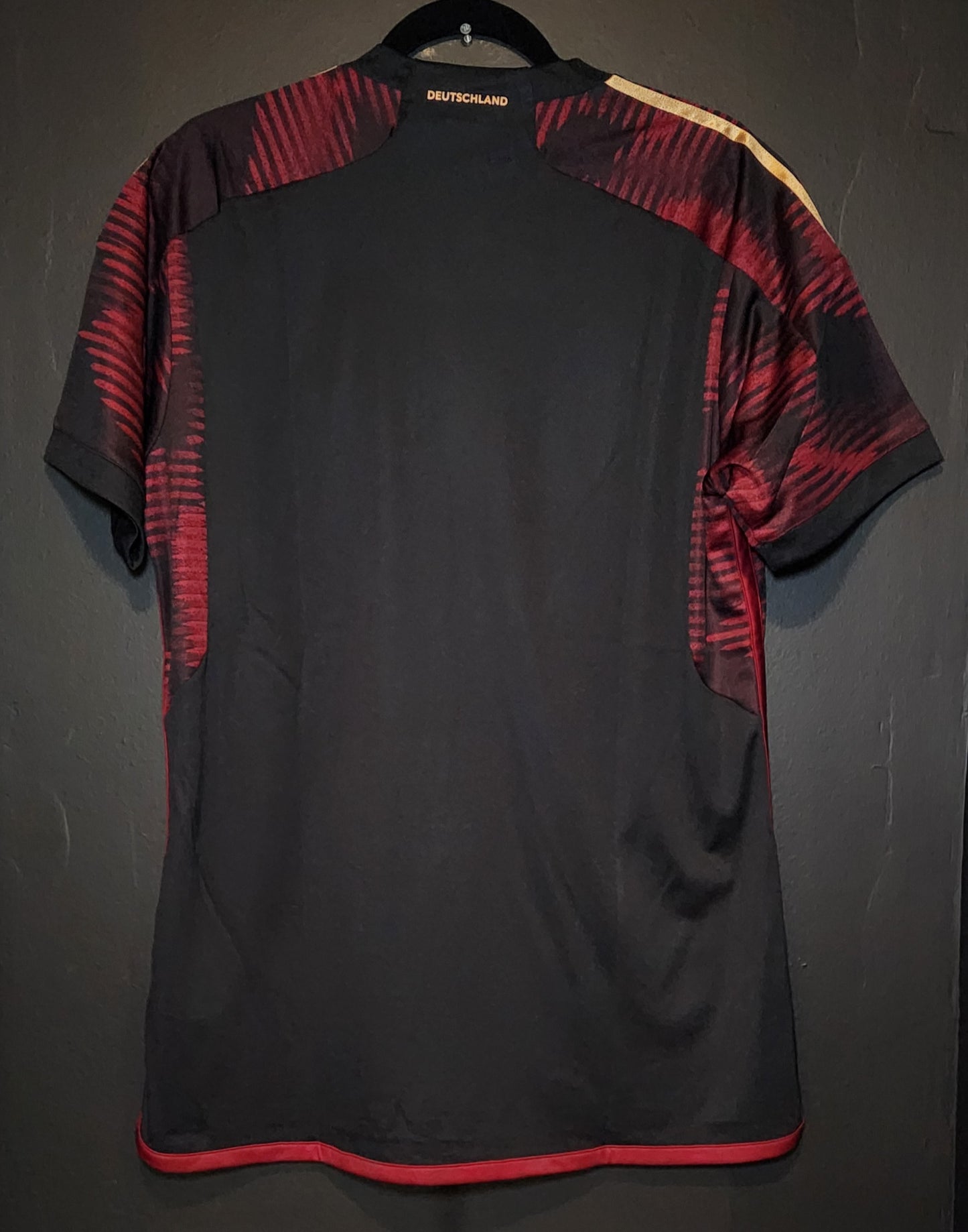 2020-21 Atlanta United Home Jersey / Large / New