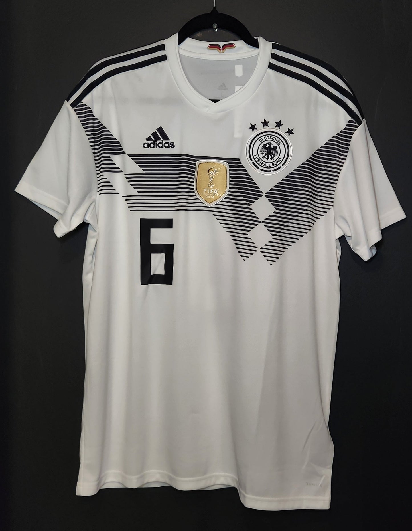 2018 Germany Sami Khedira 6 Home Jersey / Large / New