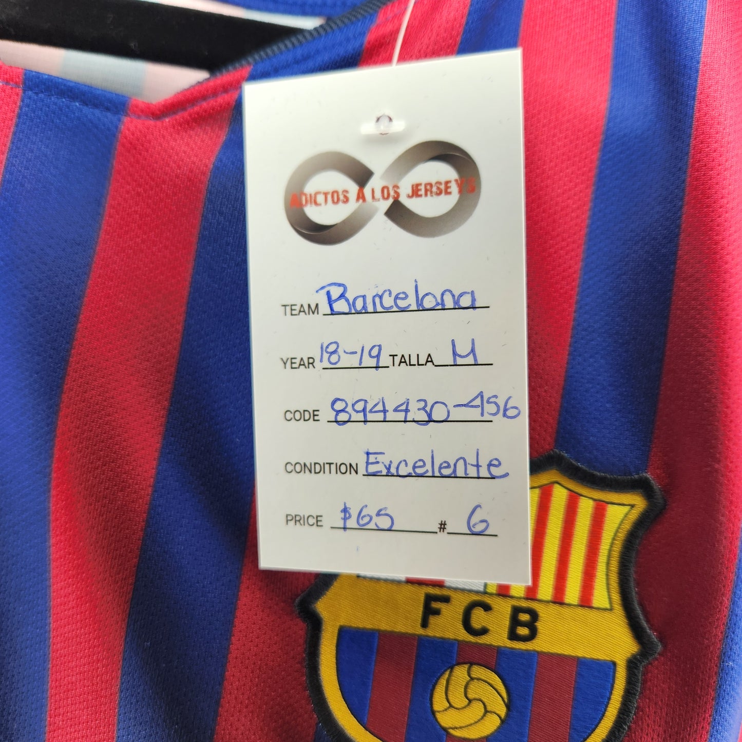 2018-19 FC Barcelona Home Jersey / Medium / New