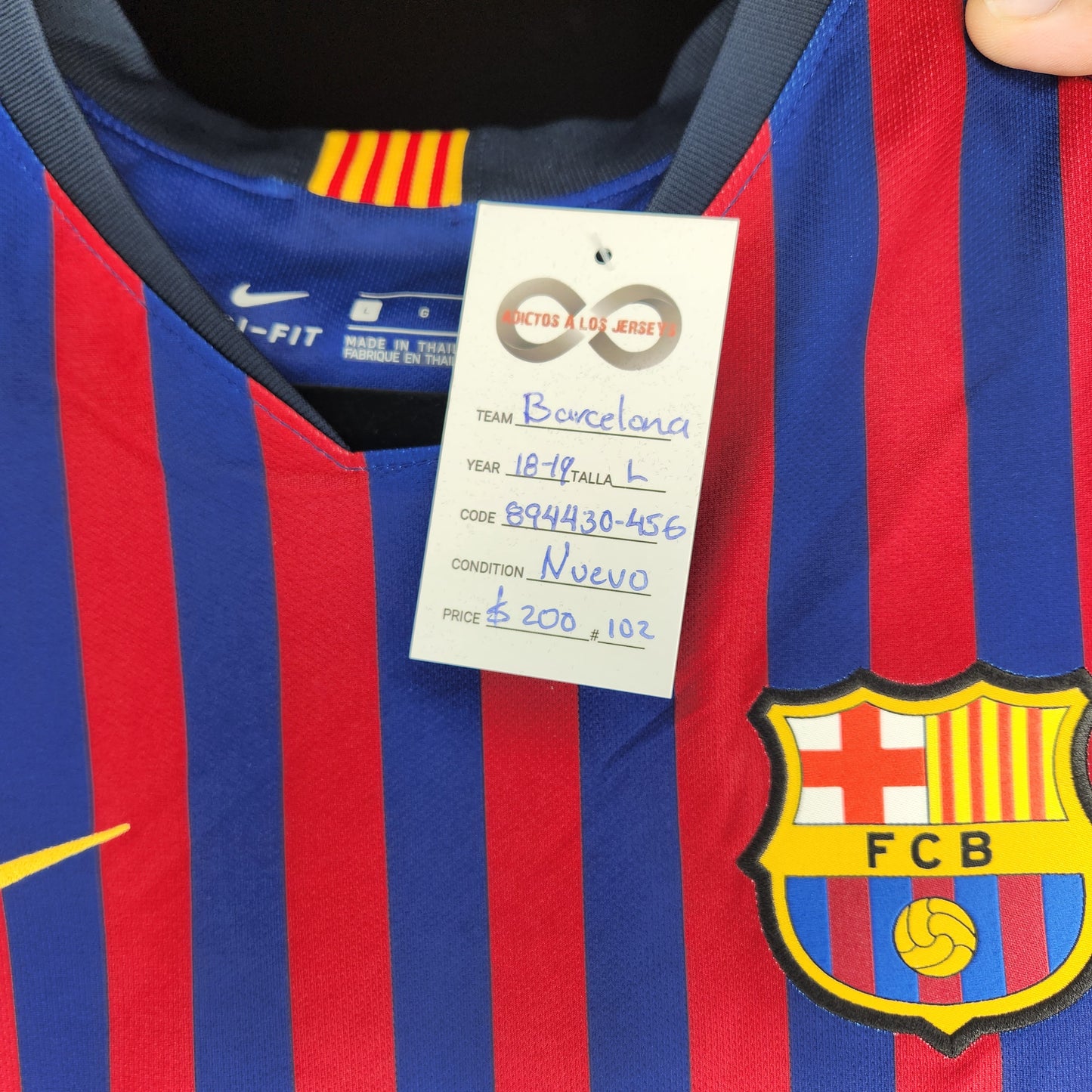 2018-19 FC Barcelona Lionel Messi 10 Home Jersey / Large / New