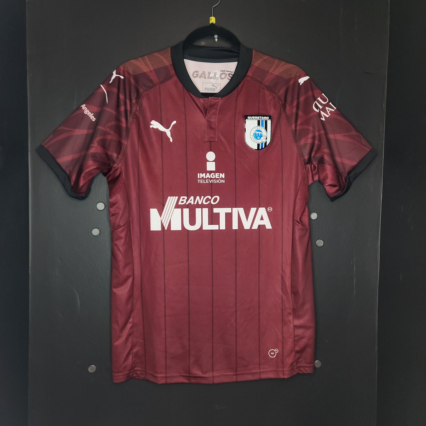 2018-19 Queretaro Third jersey / Medium / New