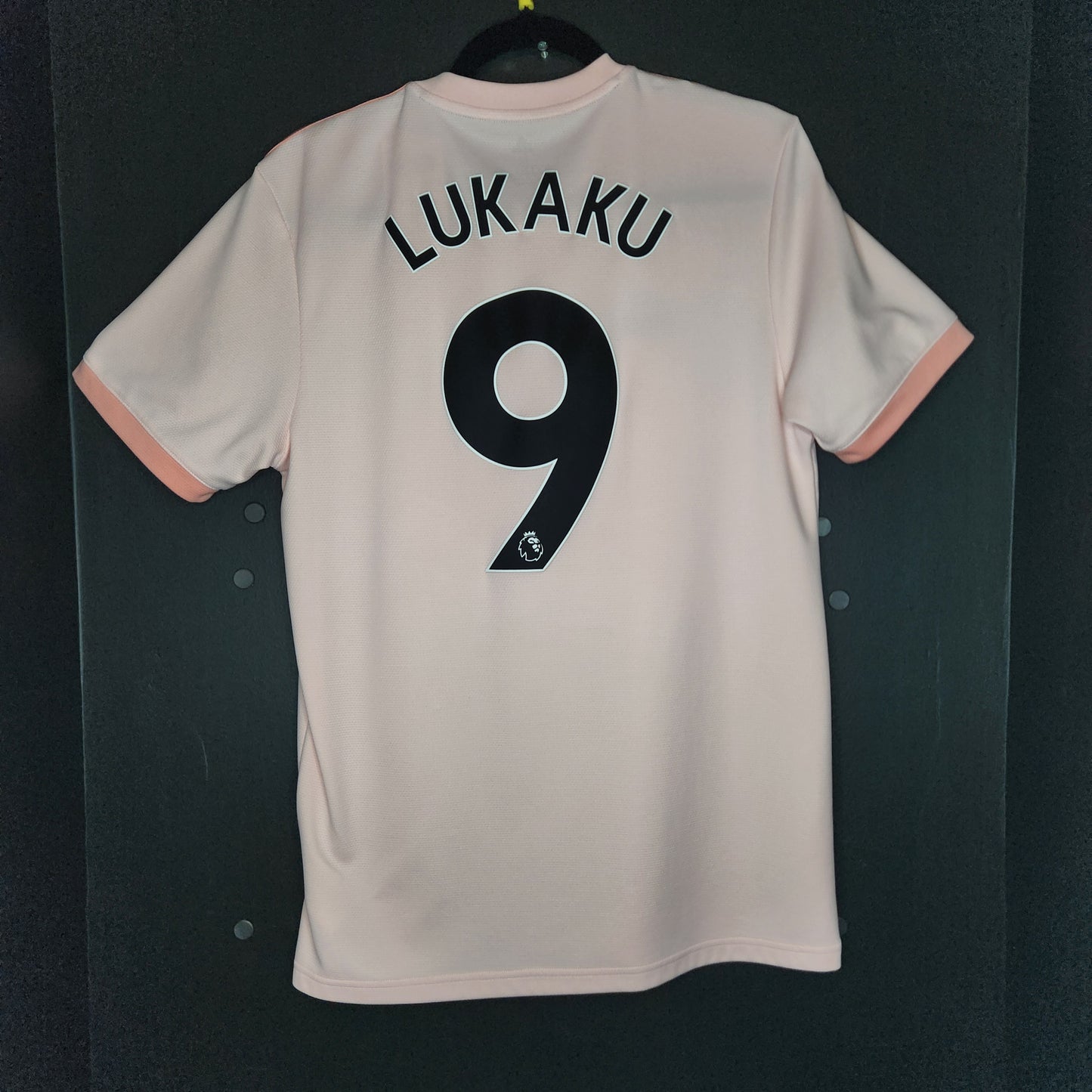 2018-19 Manchester United Romelu Lukaku 9 Away Jersey / Medium / Excellent