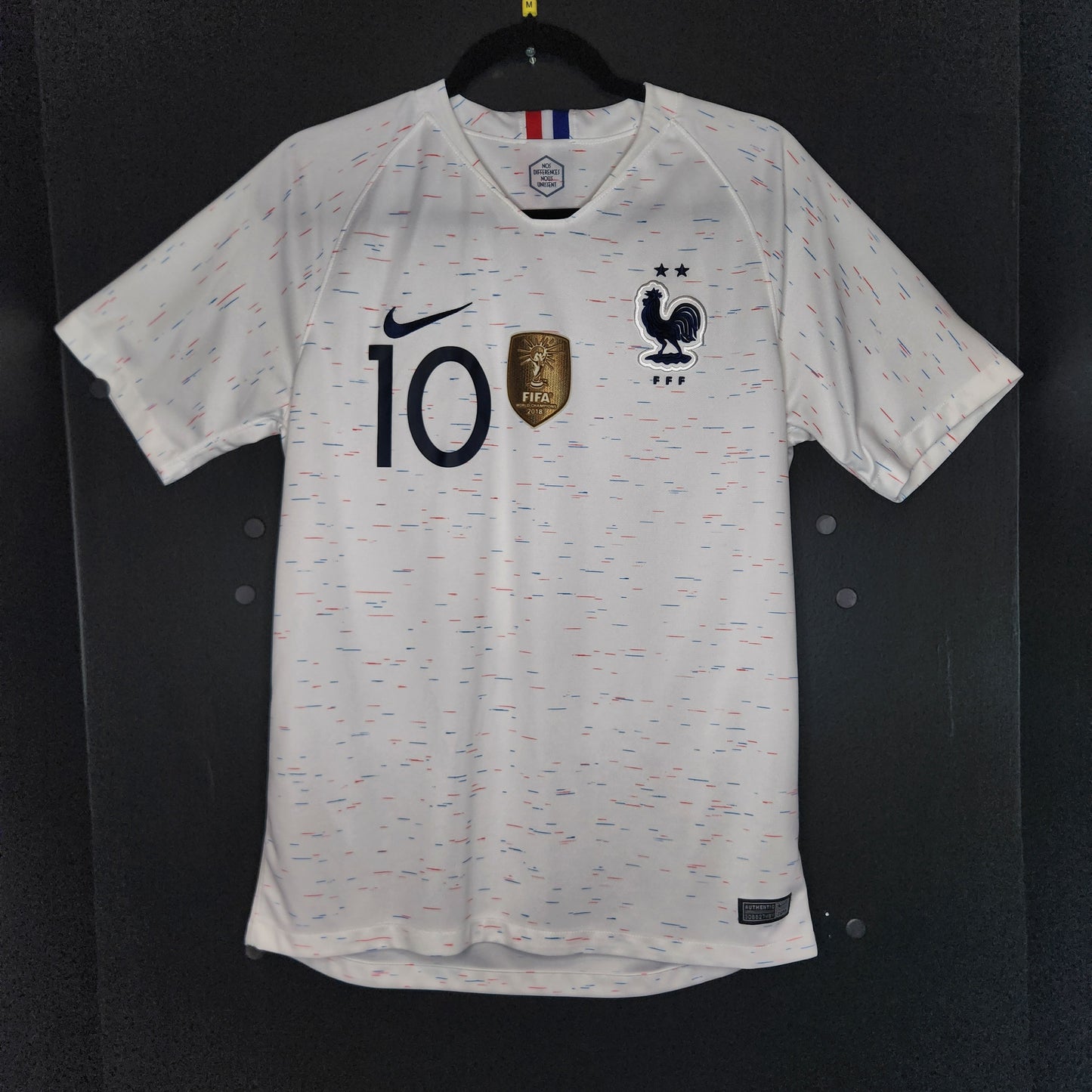 2018 France Kylian Mbappé 10 Away Jersey / Medium / Excellent