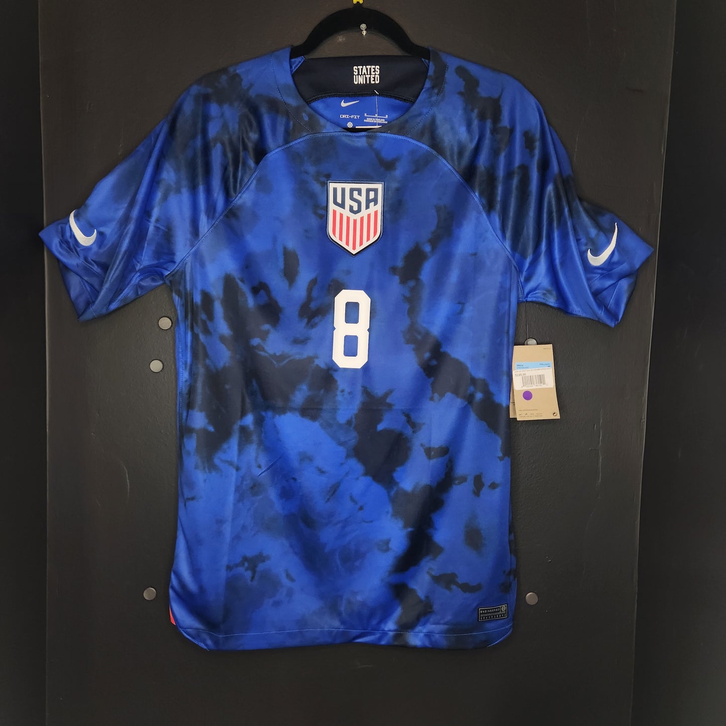 2022-23 USA Weston McKennie 8 Away Jersey / Medium / New