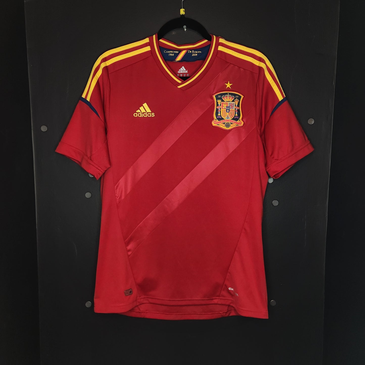 2012 Spain Home jersey / Medium / Excellent