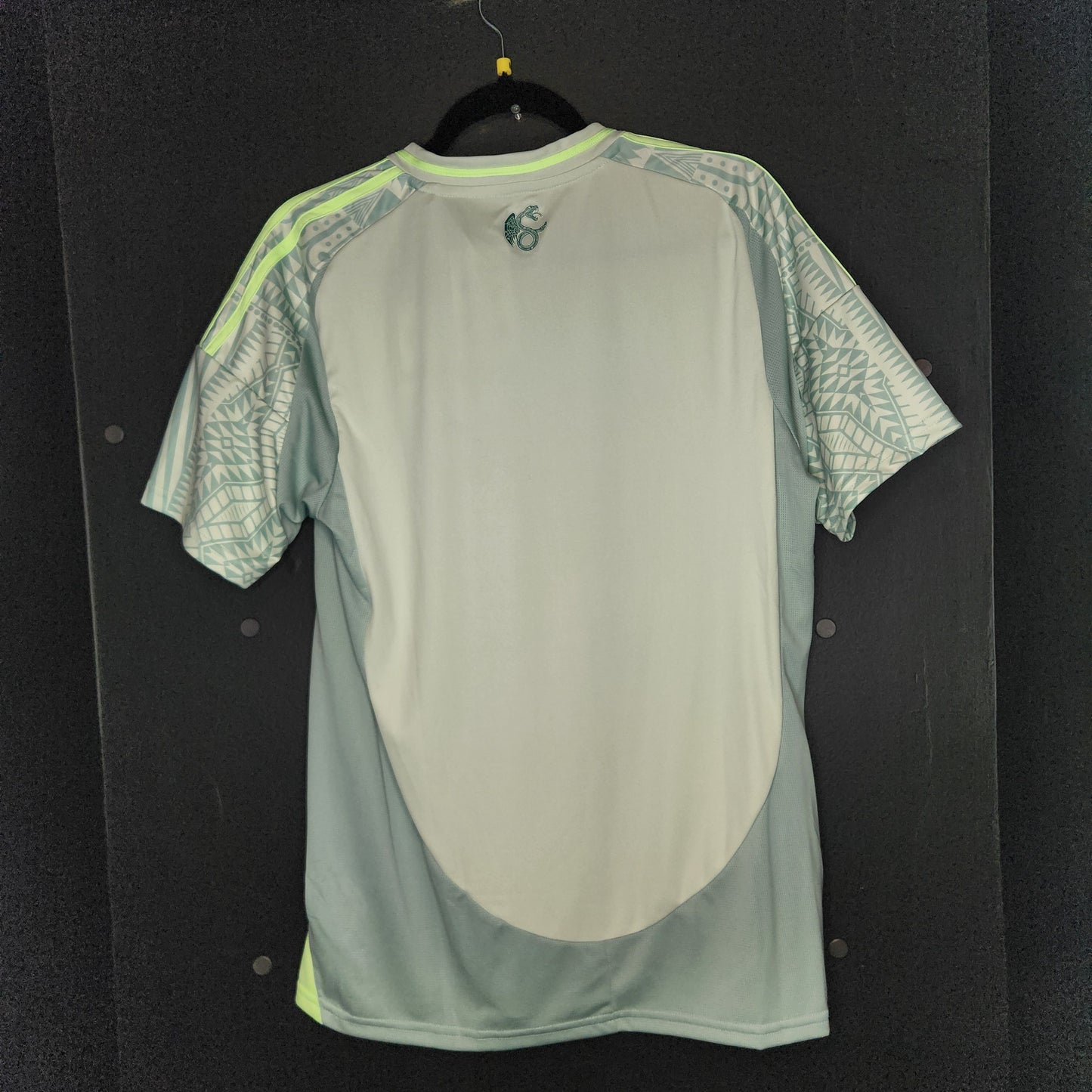 2023 Mexico Away Jersey / Medium / New