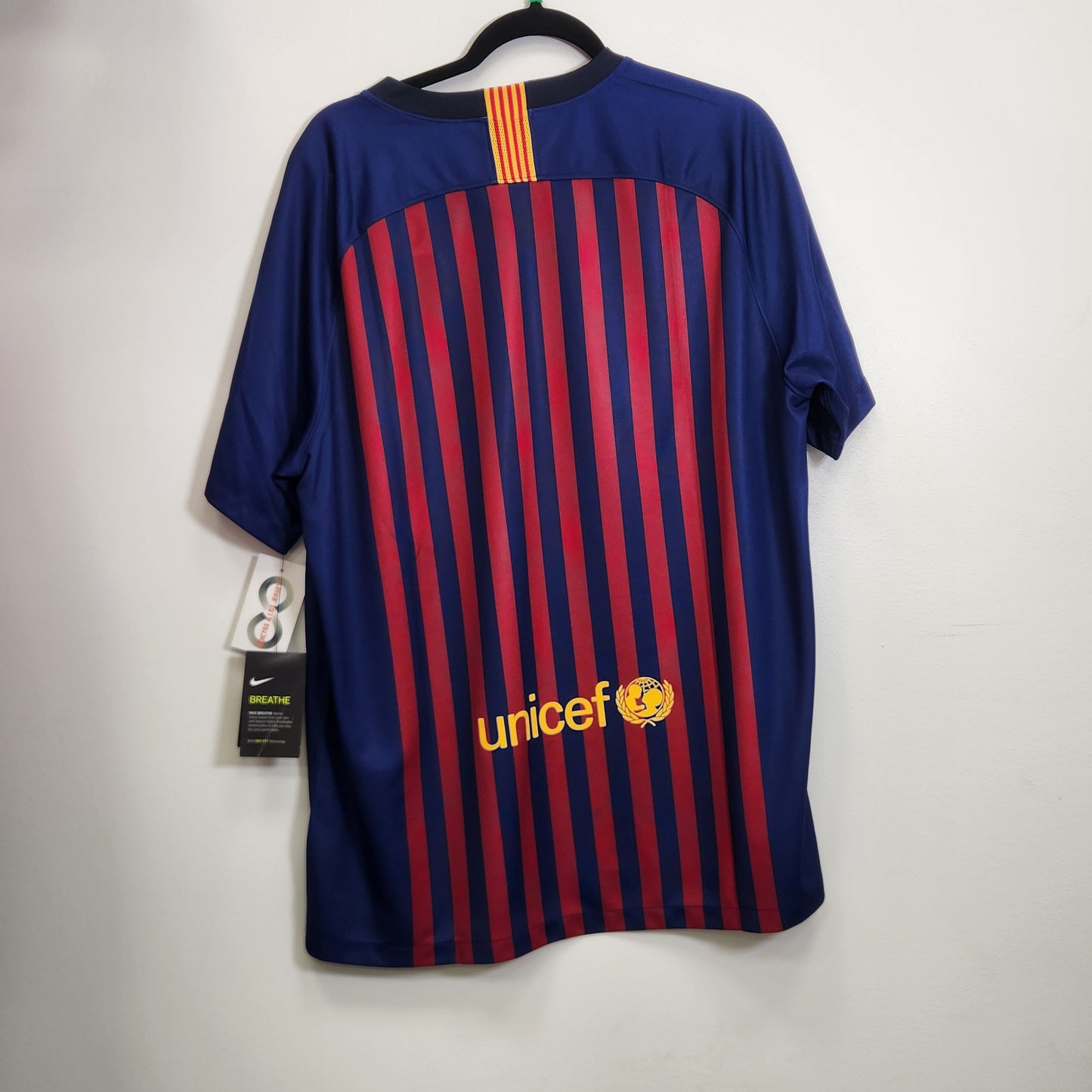 2018-19 Barcelona Home Jersey / X- Large / New