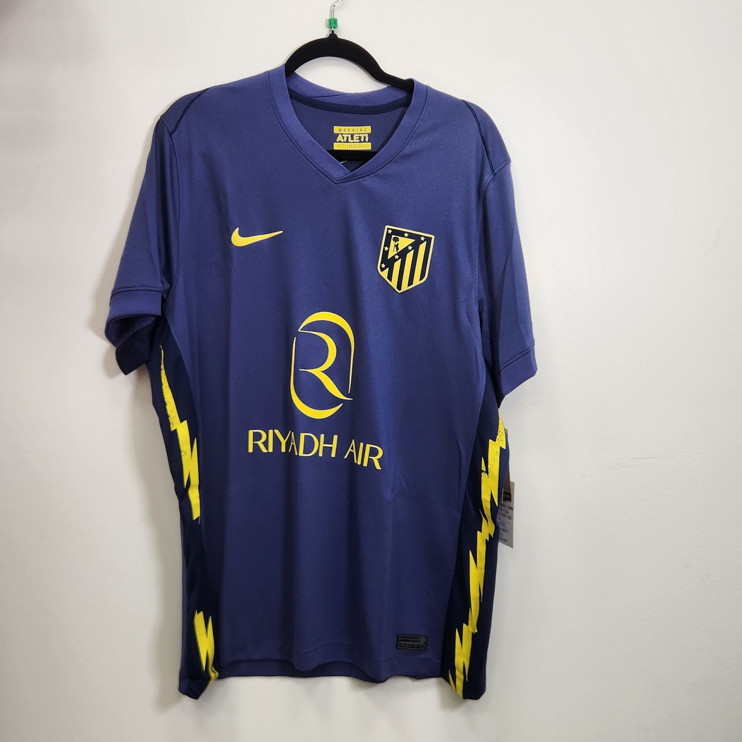 2025-26 Atlético Madrid Away Jersey / X-Large / New