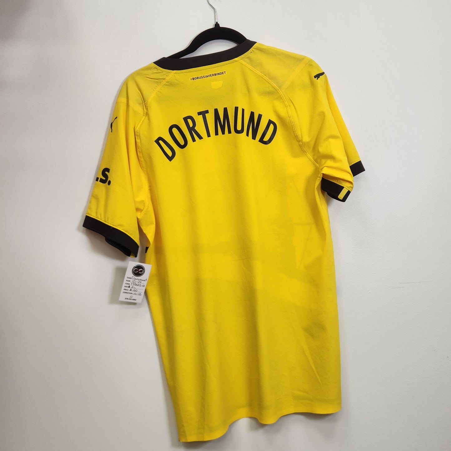 2023-24 Borussia Dortmund Home Jersey / X-Large / 10/10