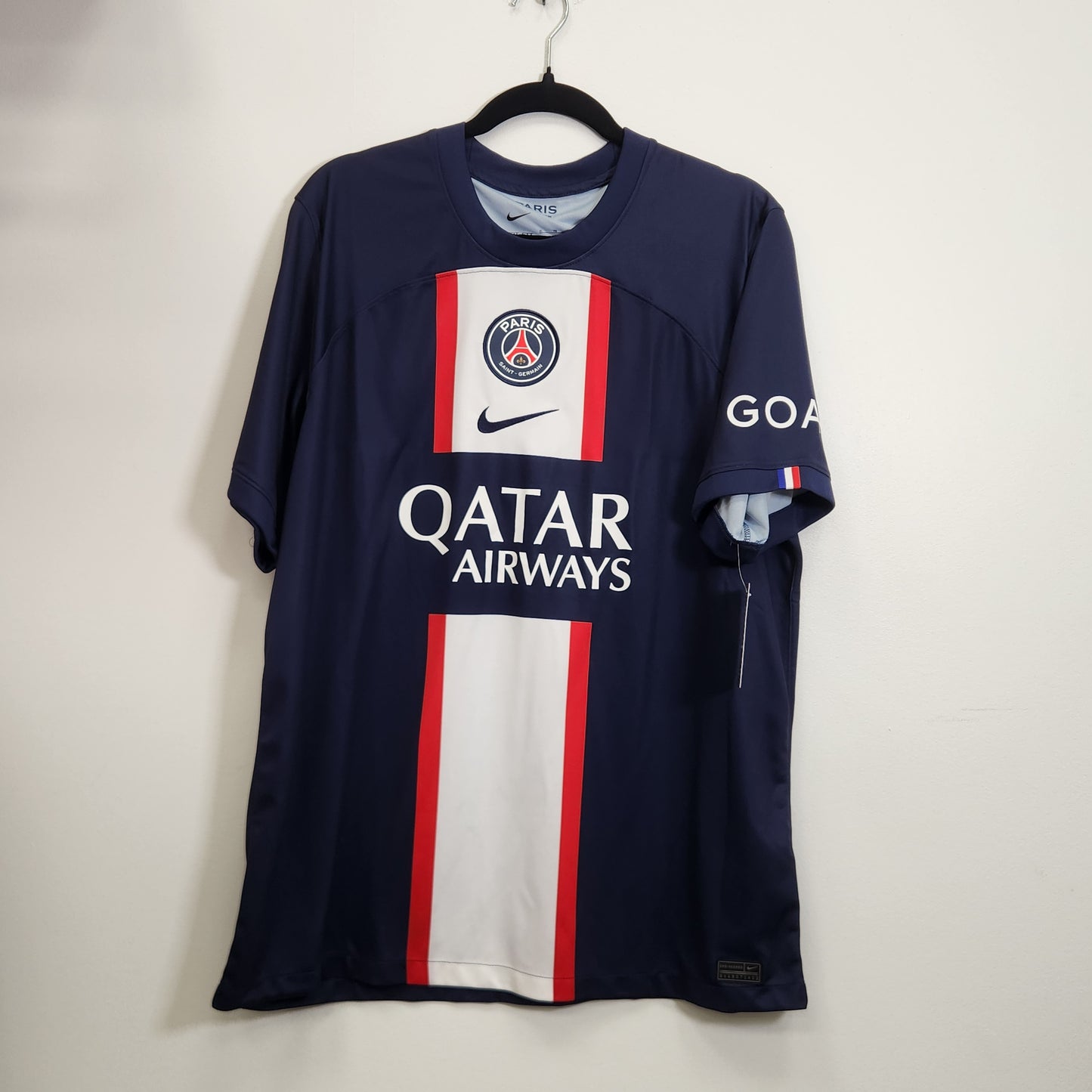 2022-23 Paris Saint-Germain Home Jersey / X-Large / New