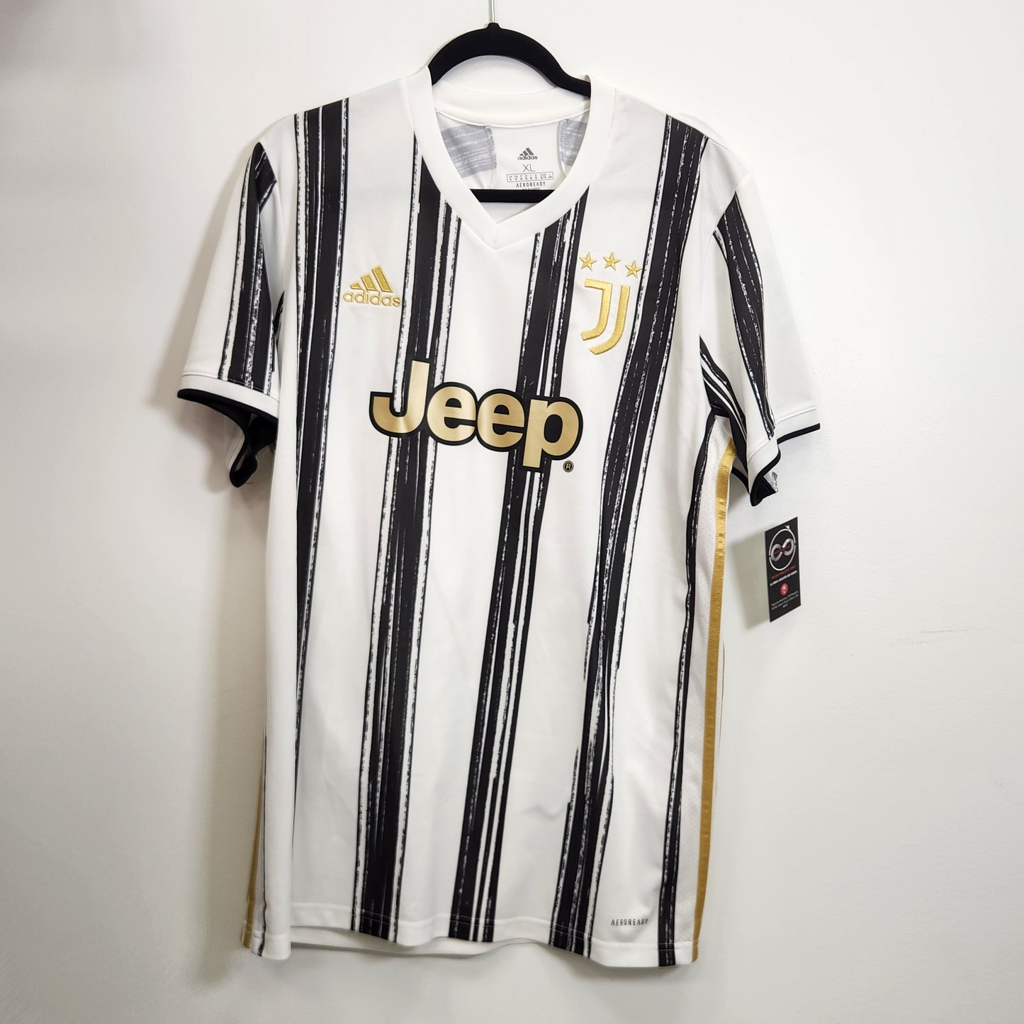 2020-21 Juventus FC Home Jersey / X-Large / New