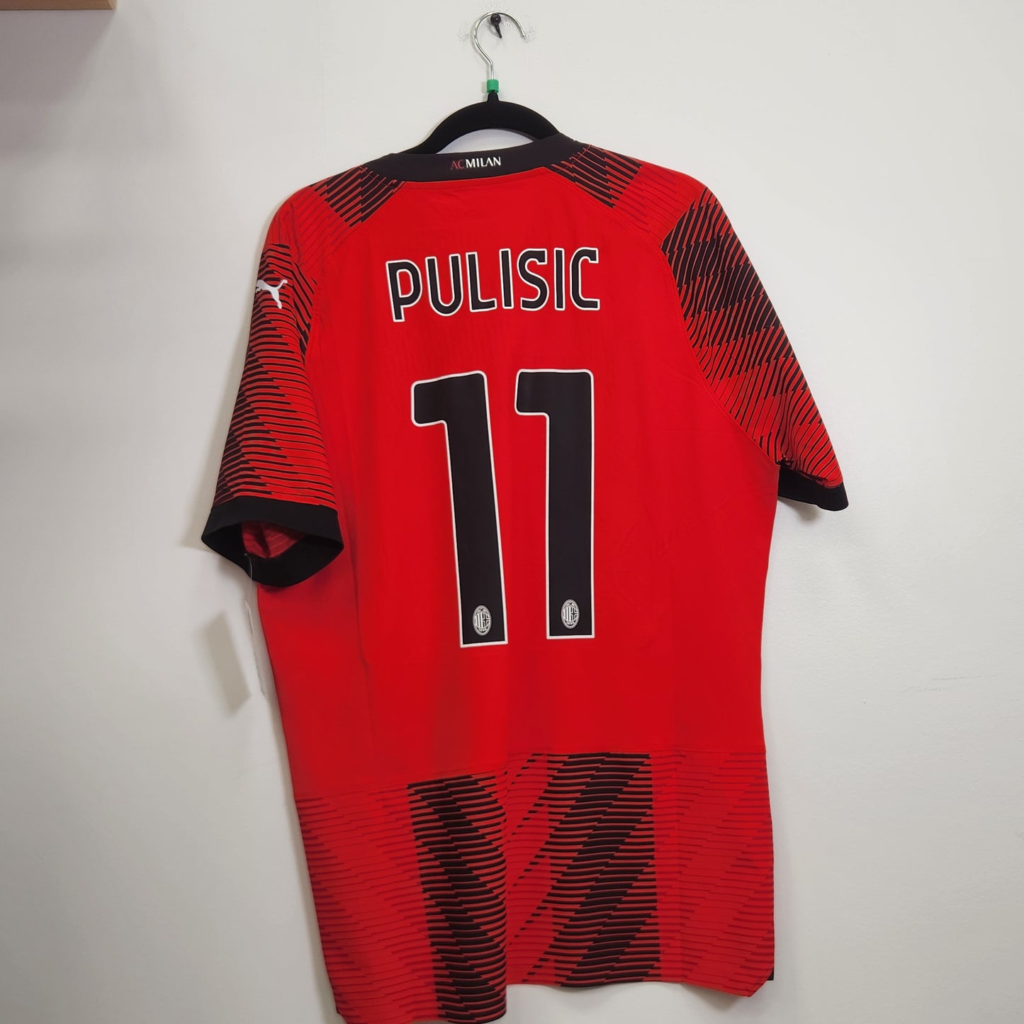 2023-24 AC Milan Pulisic 11 Home Jersey / X-Large / New