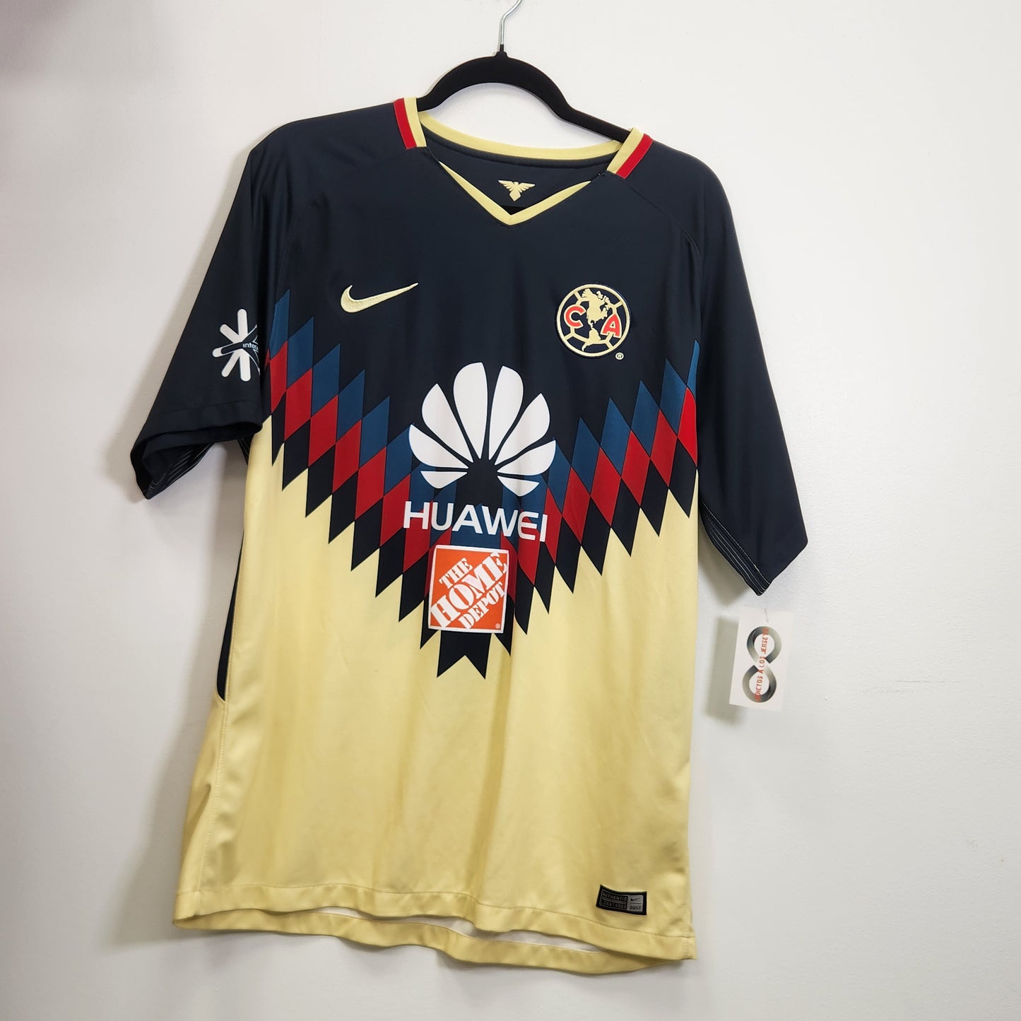 2017-18 Club America Home Jersey / X-Large / 9/10
