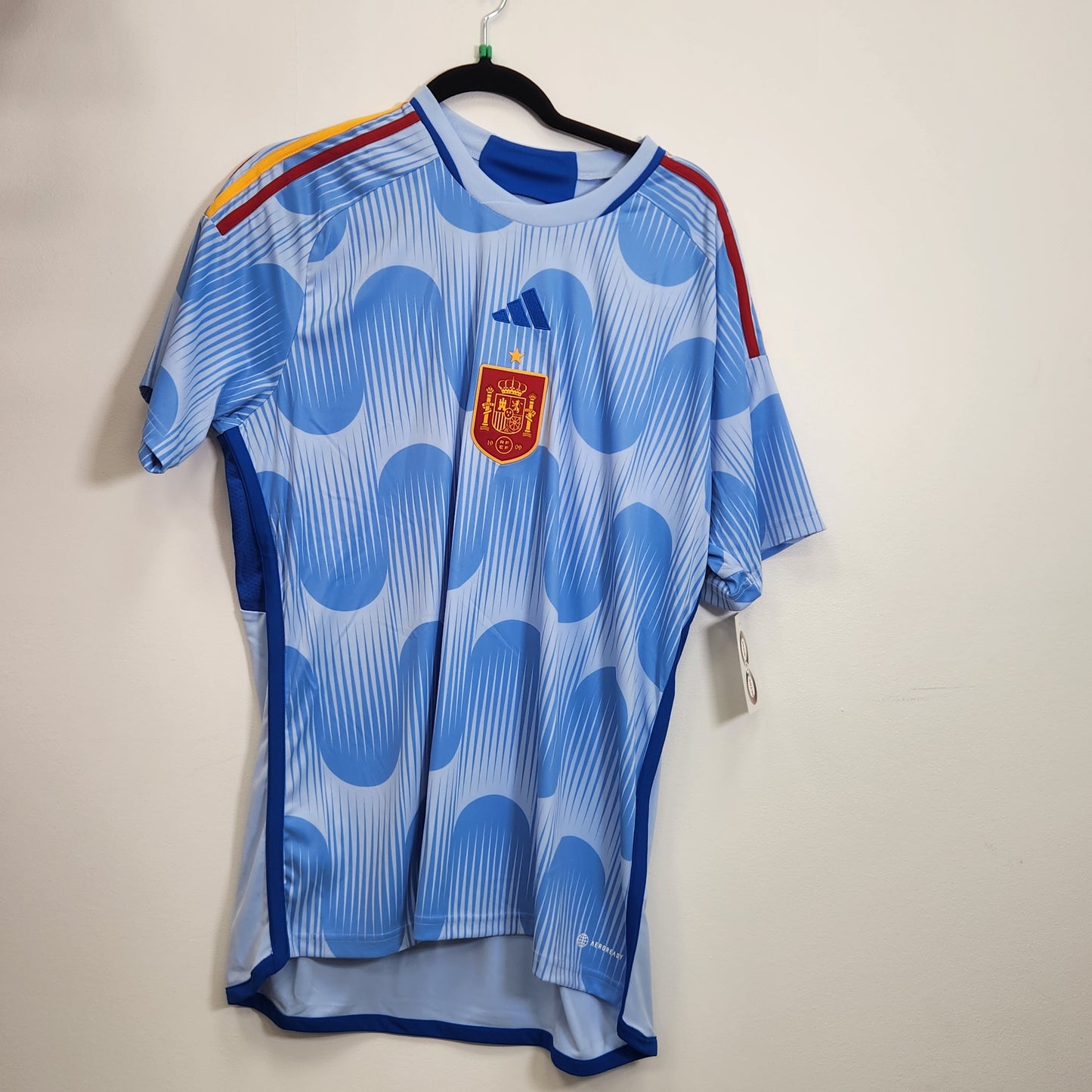 2022 Spain Away Jersey / X-Large / New