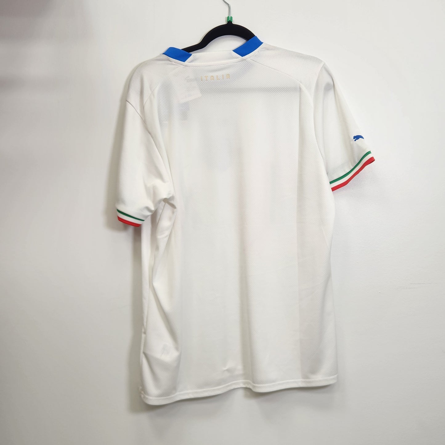 2022 Italy Away Jersey / Large / New