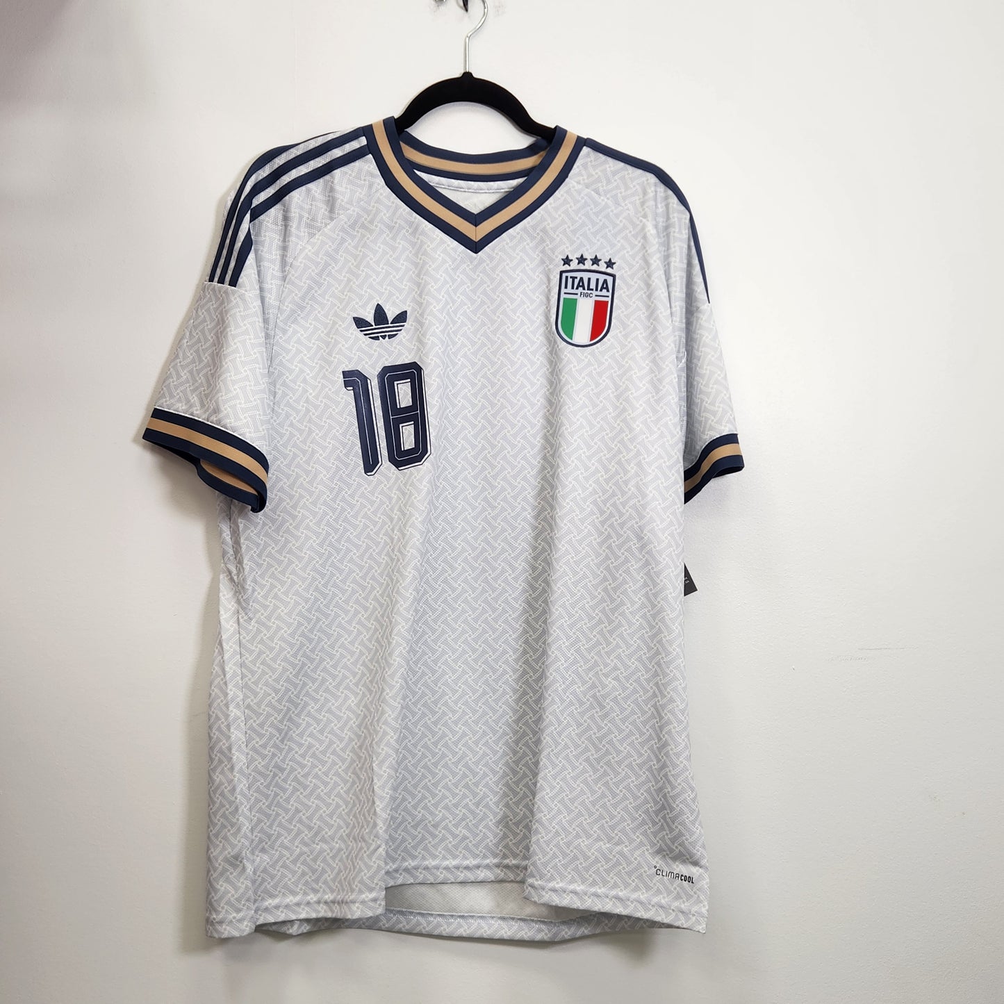 2026-27 Italy Barella 17 Away Jersey / X-Large / New