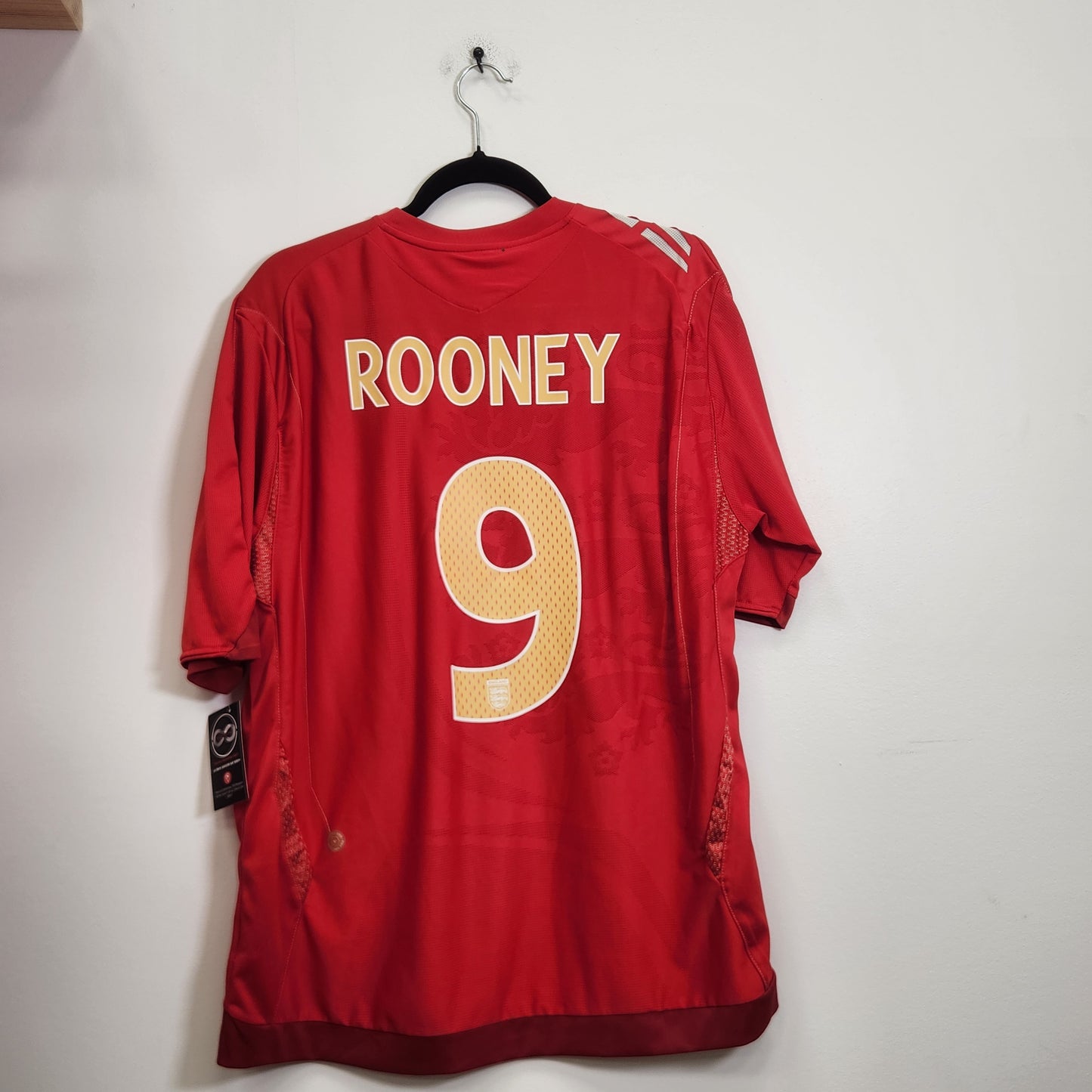 2006 England Rooney 9 Away Jersey / X-Large / 10/10