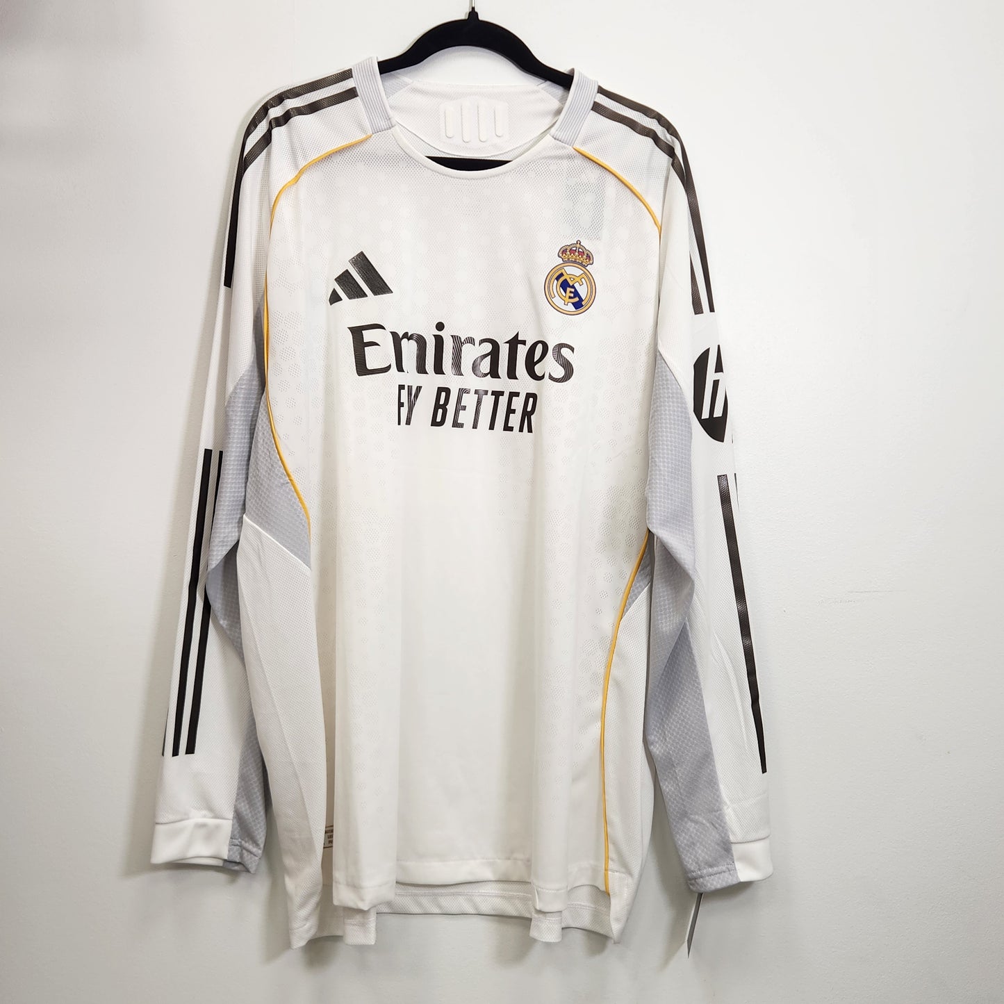2025 Real Madrid Home Jersey / 3X-Large / New