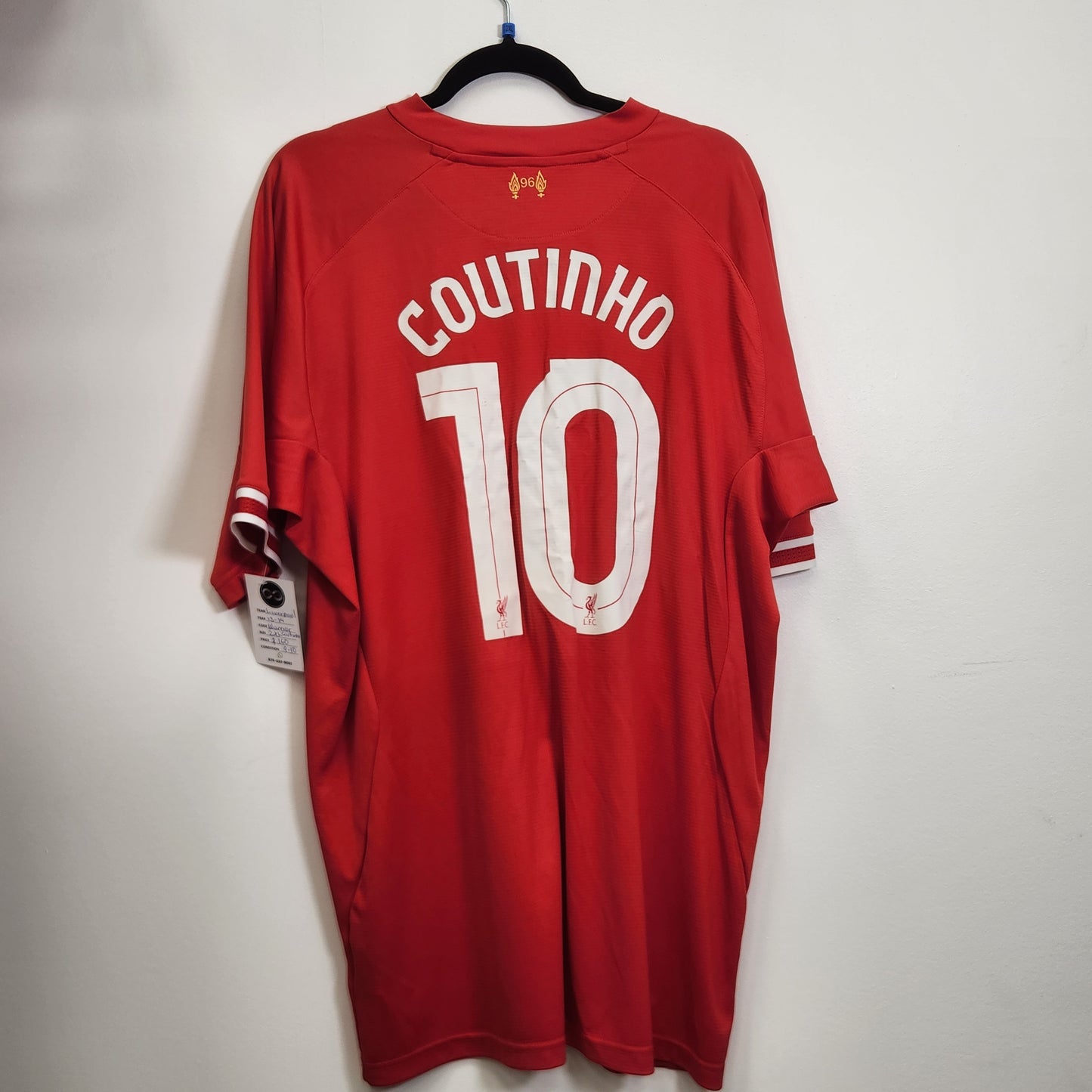 2013-14 Liverpool FC Coutinho 10 Home Jersey / 2X-Large / 9/10