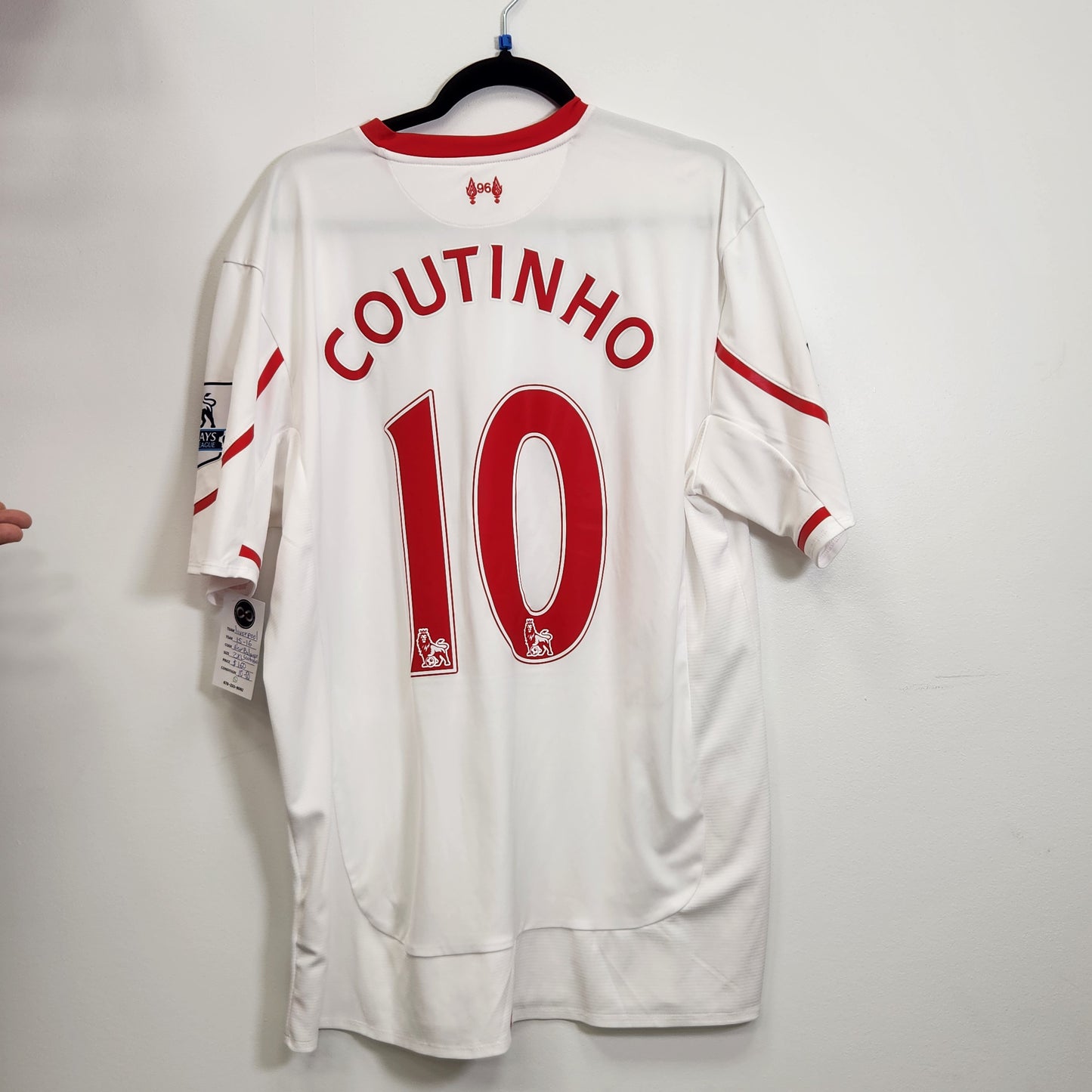 2015-16 Liverpool FC Countinho 10 Away Jersey / 2X-Large / 10/10
