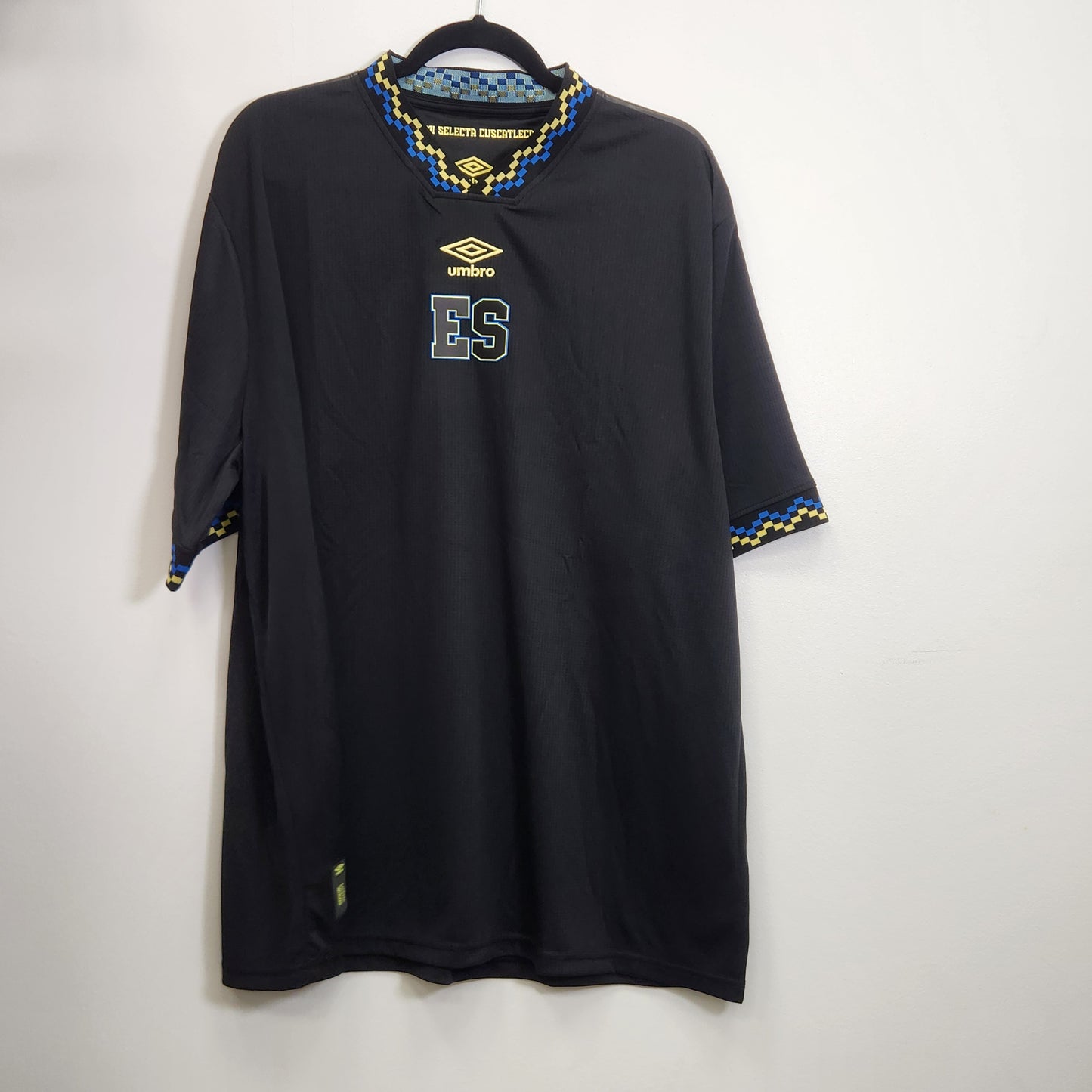 2025-26 El Salvador Third Jersey / 2X-Large / New
