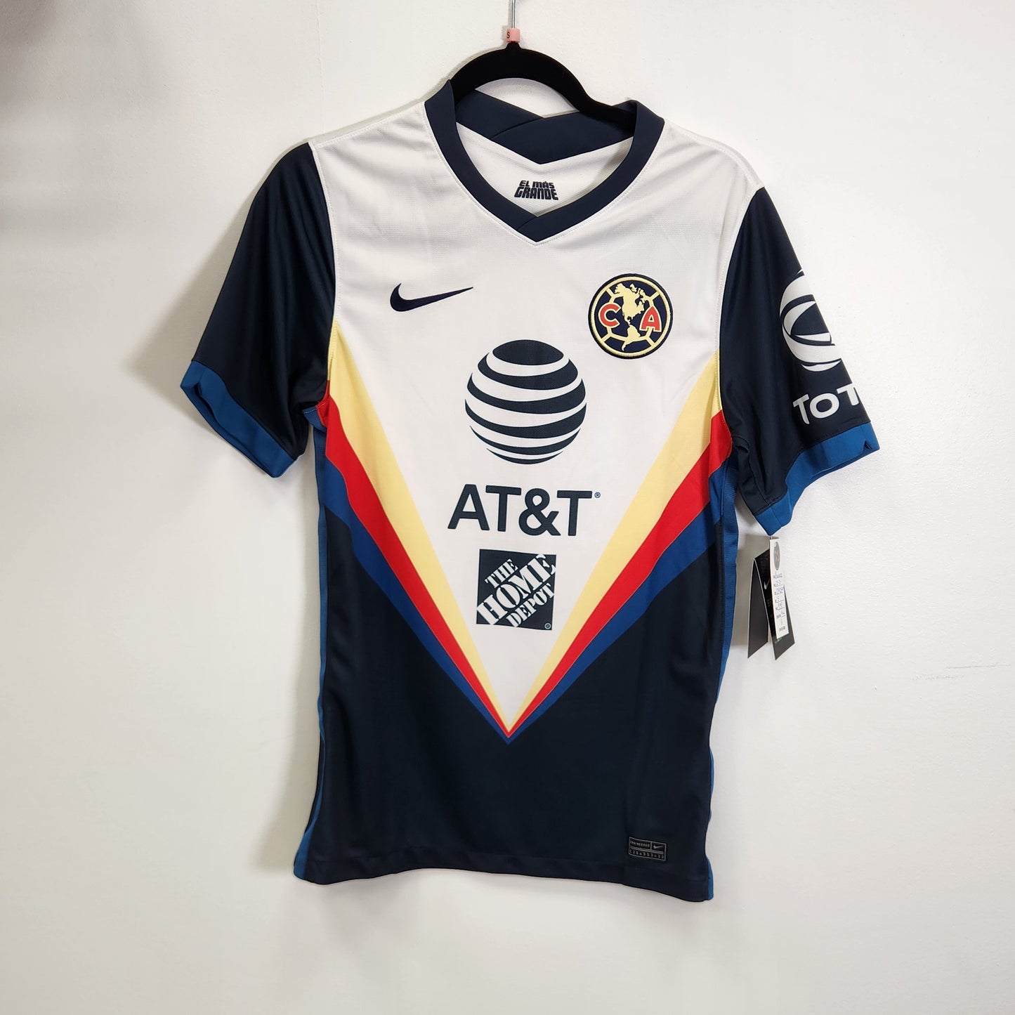 2020-21 Club America Away Jersey / Small / New