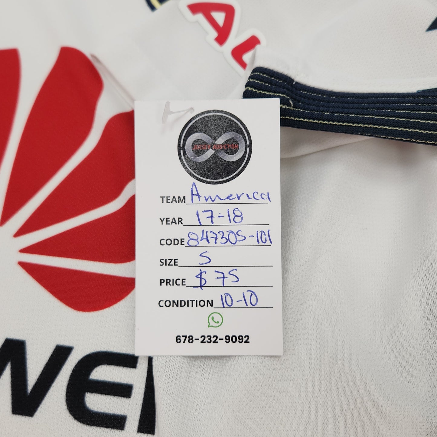 2017-18 Club America Away Jersey / Small / 10/10