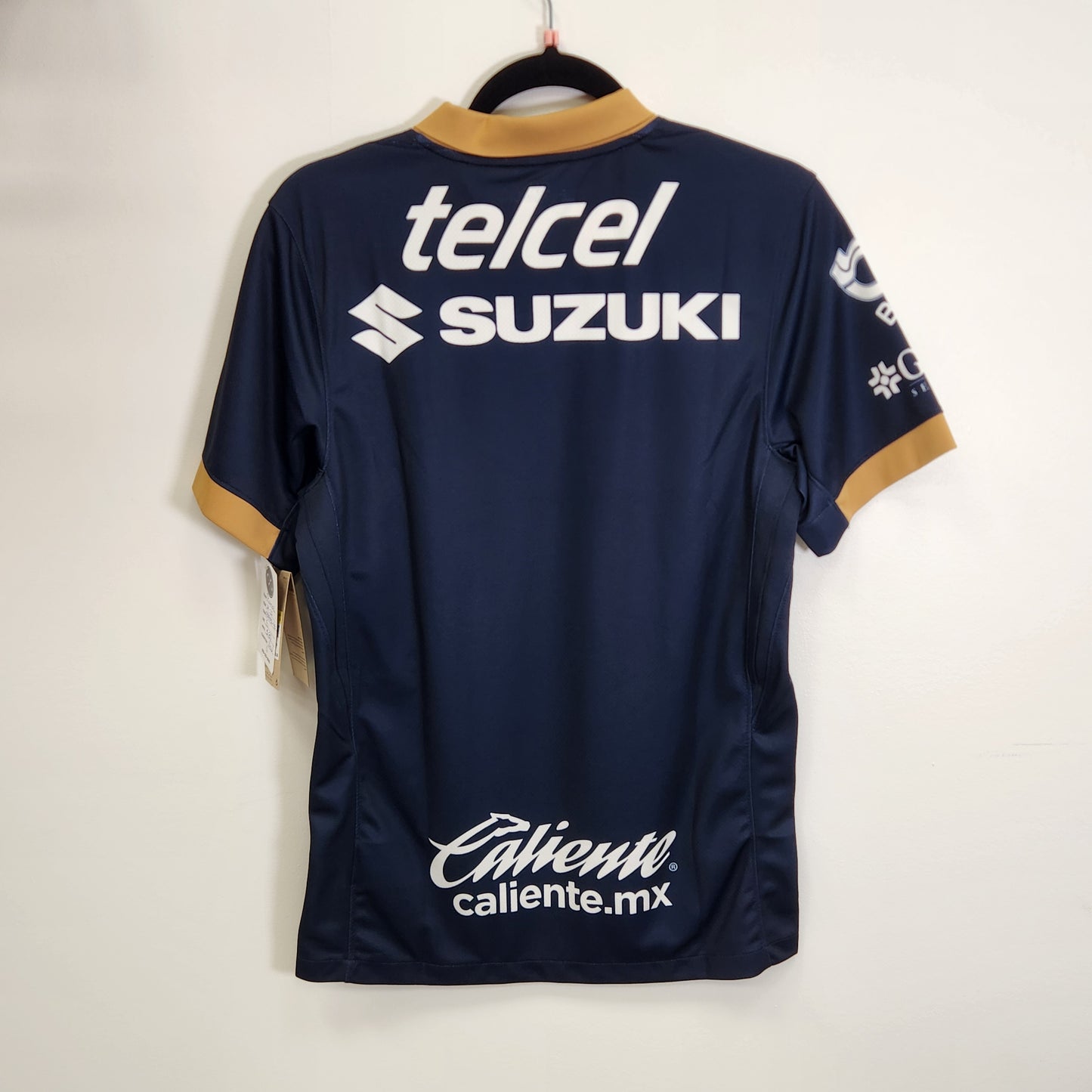 2024-25 Pumas UNAM Away Jersey / Small / New