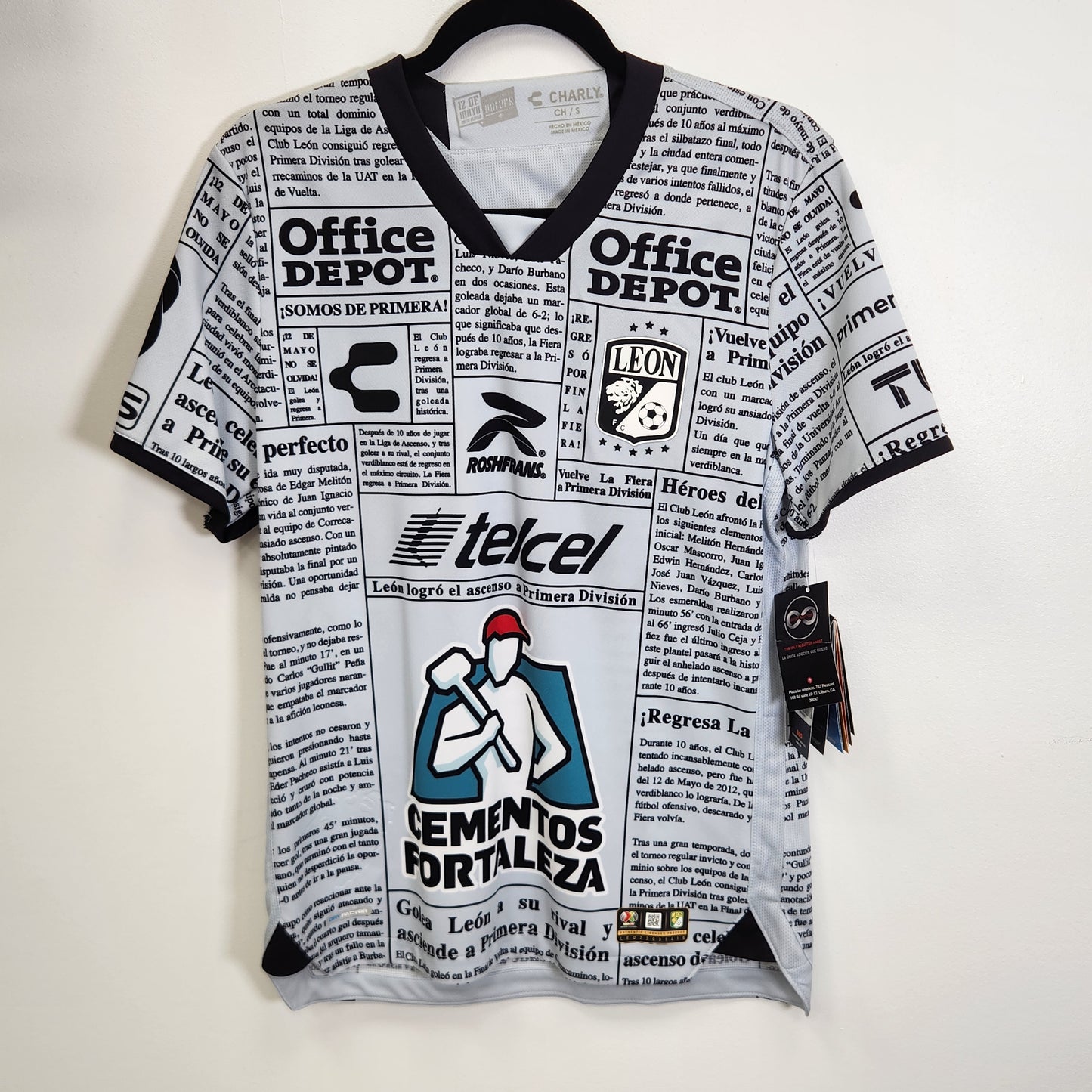 2022-23 Club León Away Jersey / Small / New