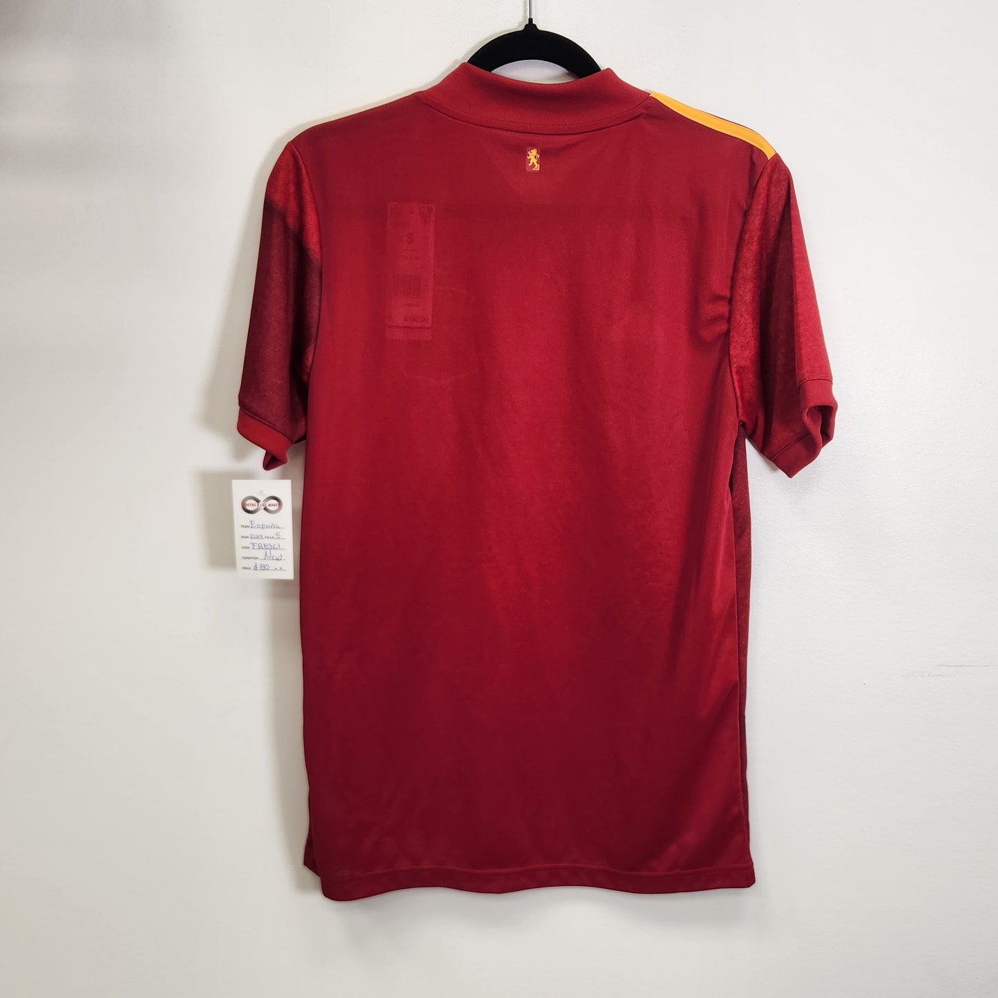 2019 Spain Home Jersey / Small / New