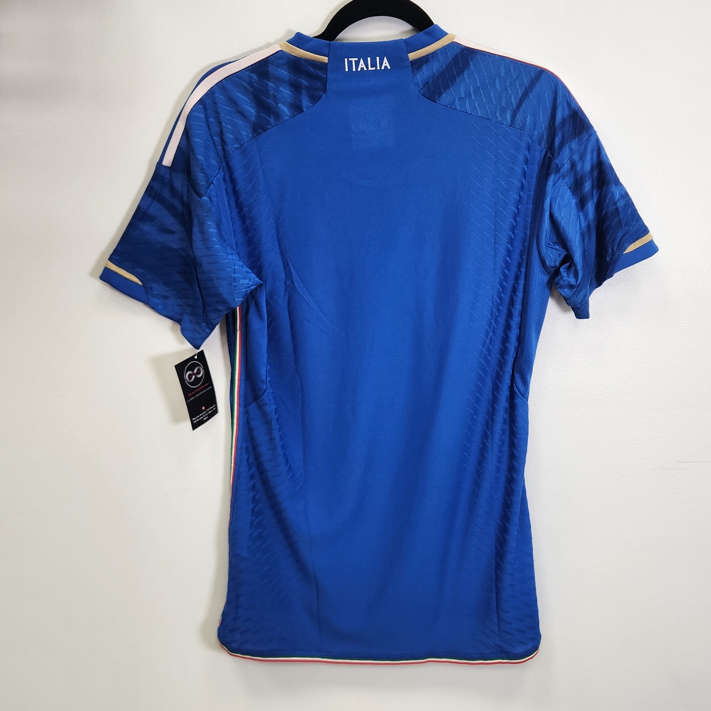 2022 Italy Home Jersey / Small / New