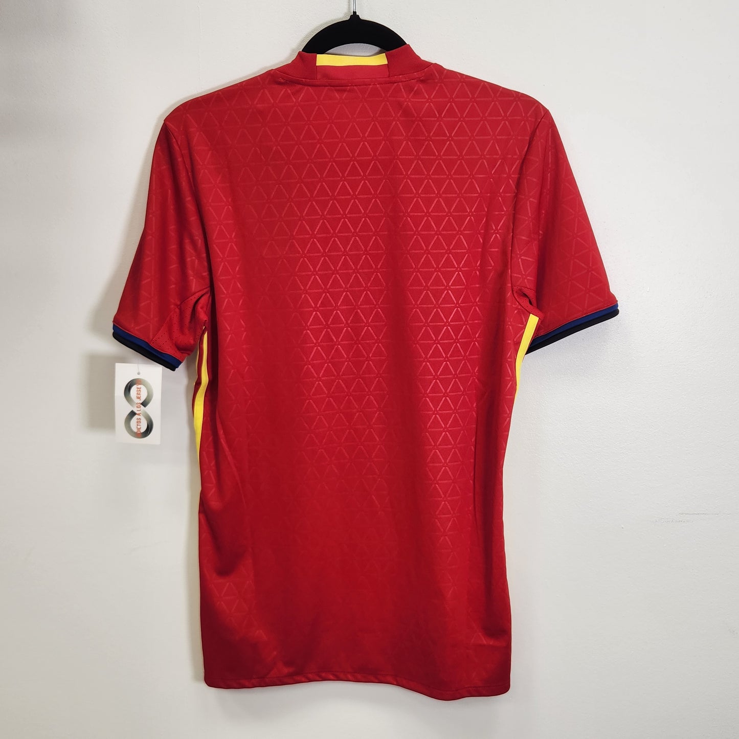 2015 Spain Home Jersey / Small / New