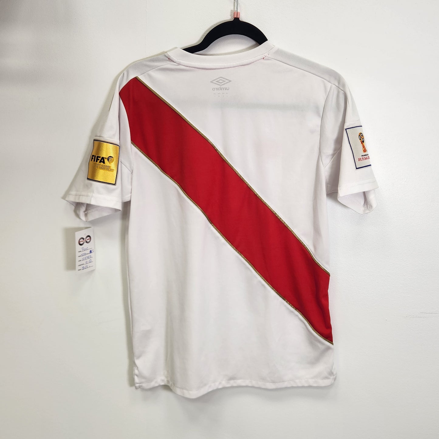 2018 Peru Home Jersey / Small / 9/10