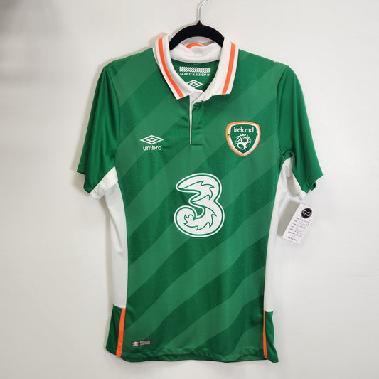 2016-17 Ireland Home Jersey / Small / 10/10
