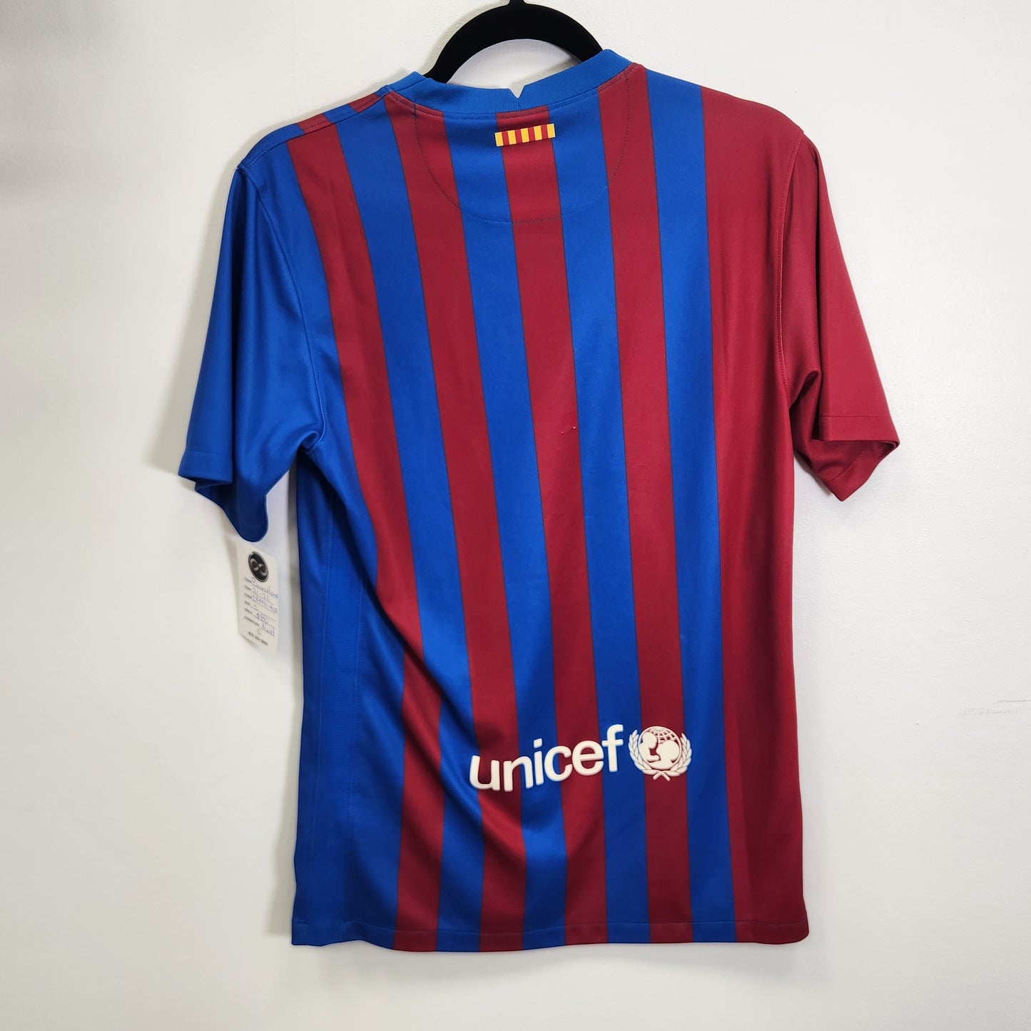 2021-22 FC Barcelona Home Jersey / Small / New