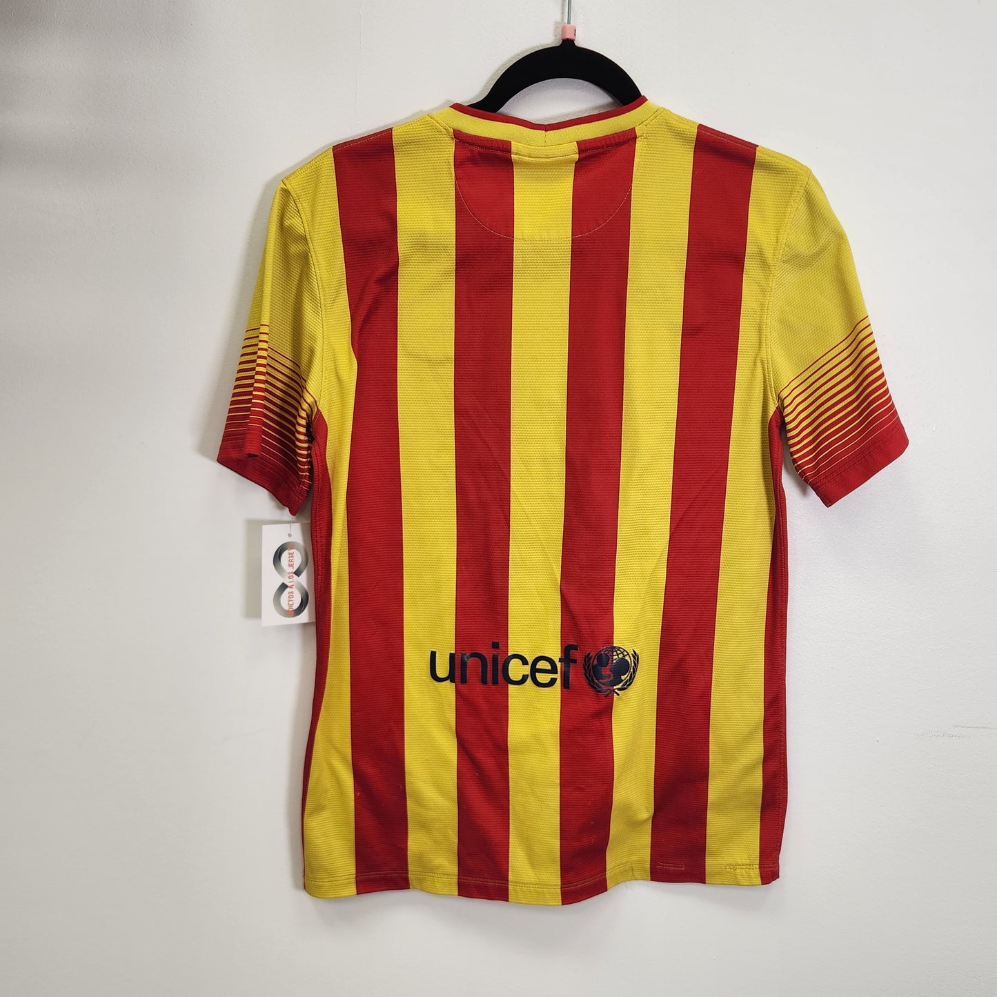 2013-14 FC Barcelona Away Jersey / Small / Good
