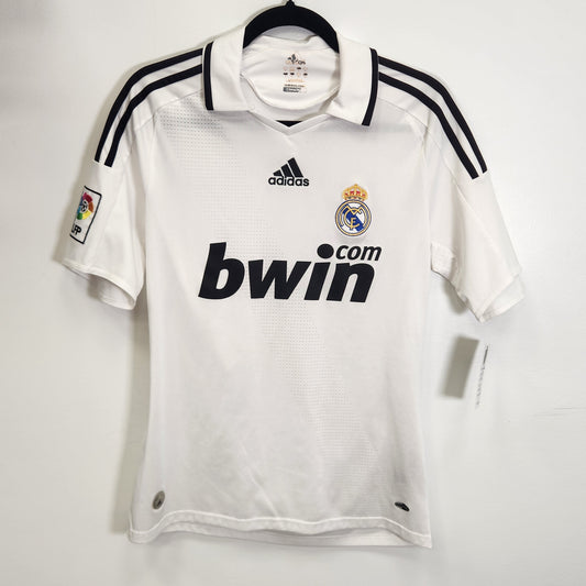2008-09 Real Madrid Home Jersey / Small / 10/10
