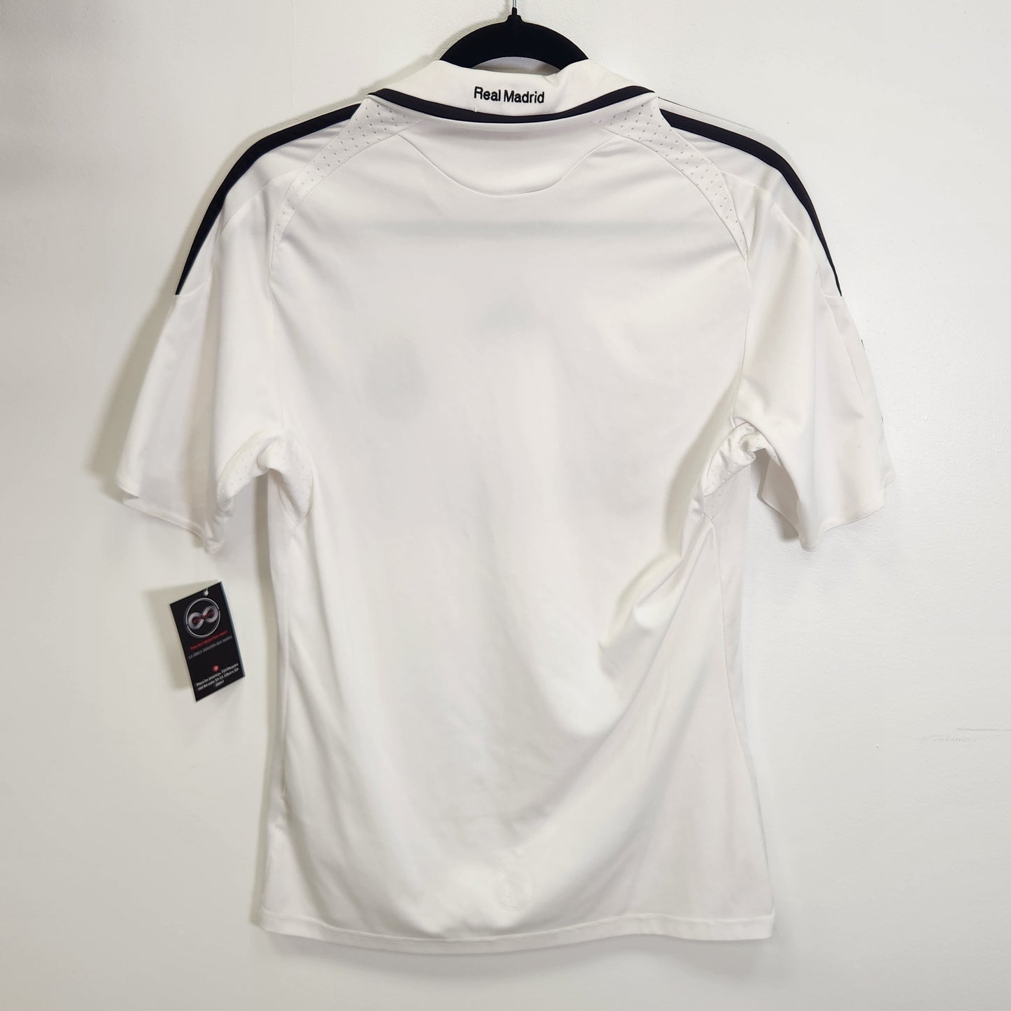2008-09 Real Madrid Home Jersey / Small / 10/10