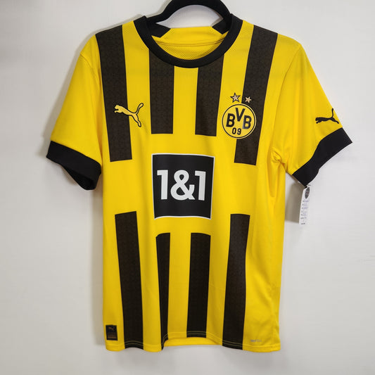 BORUSSIA DORMUND 2024-25 HOME JERSEY / SMALL / NEW