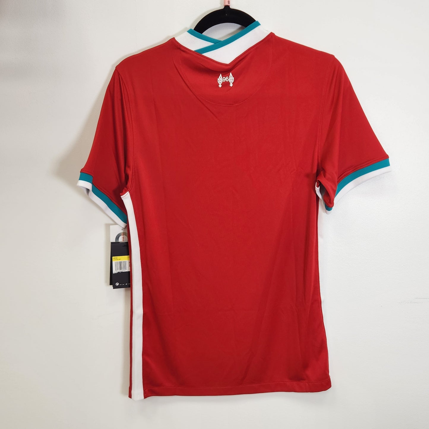 2020-21 Liverpool FC Home Jersey / Small / New