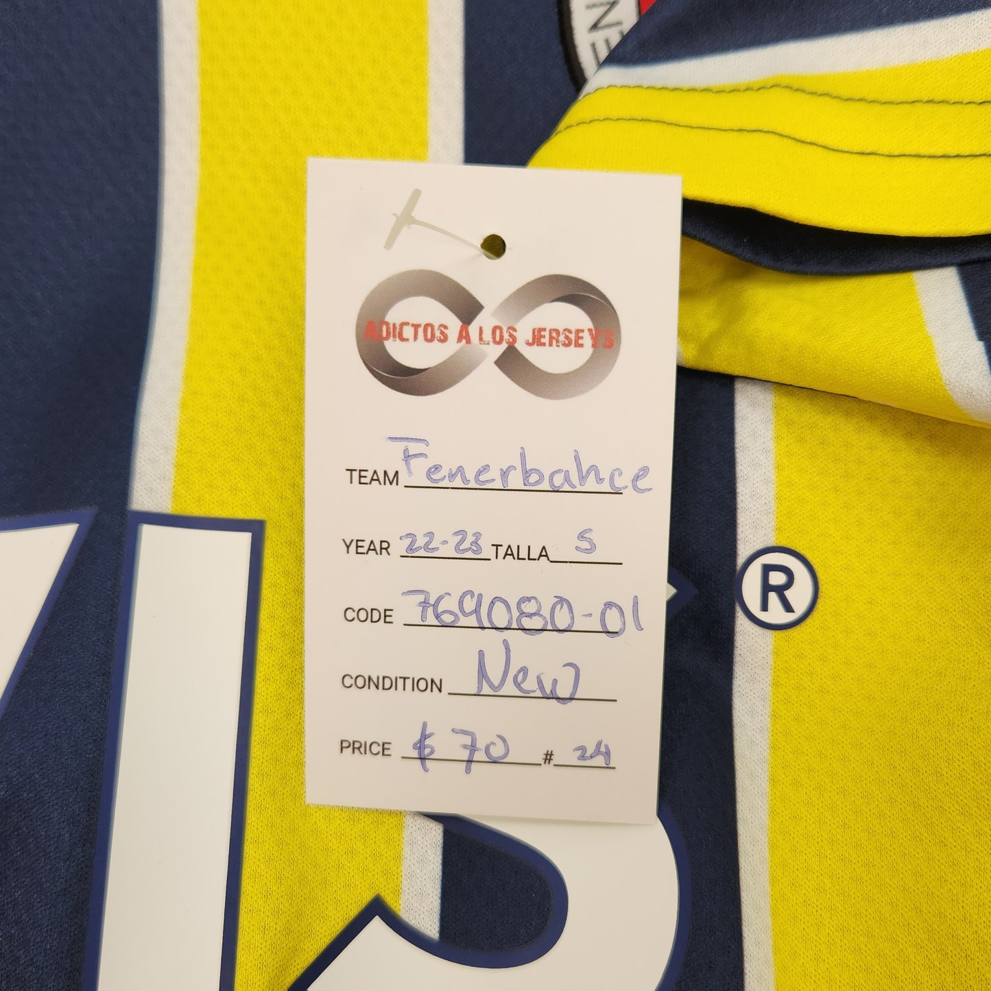 2022-23 Fenerbahçe SK Home Jersey / Small / New