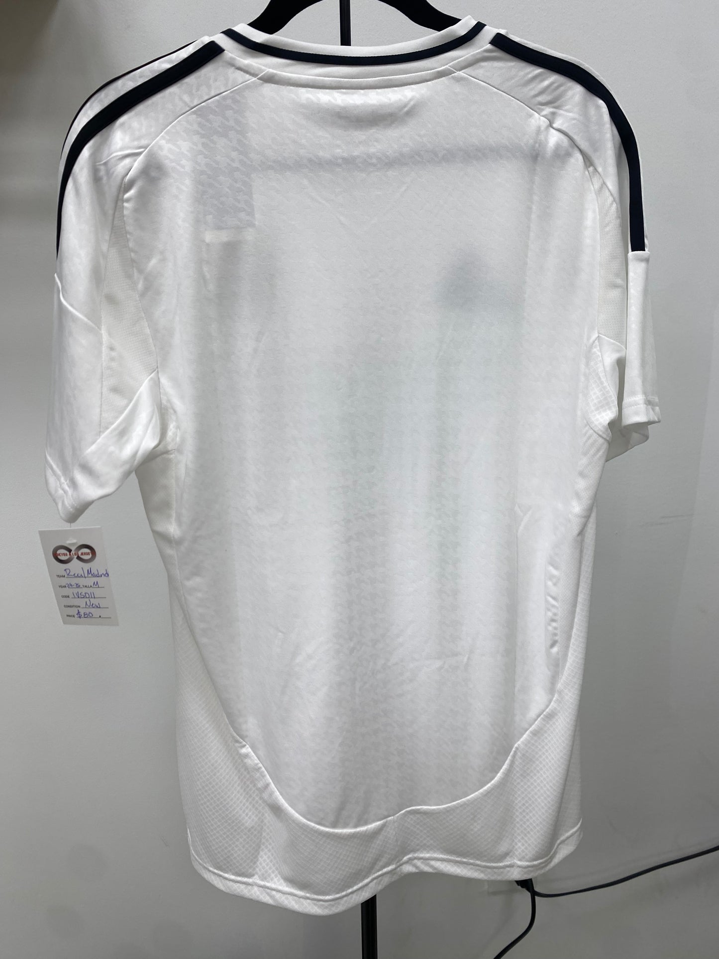 2024-25 Real Madrid Home Jersey / Medium / New